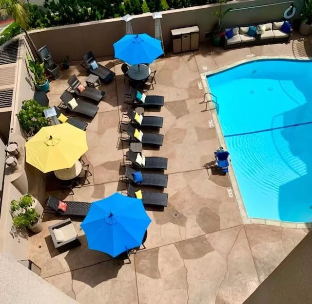 Patio in Inn by the Sea, La Jolla