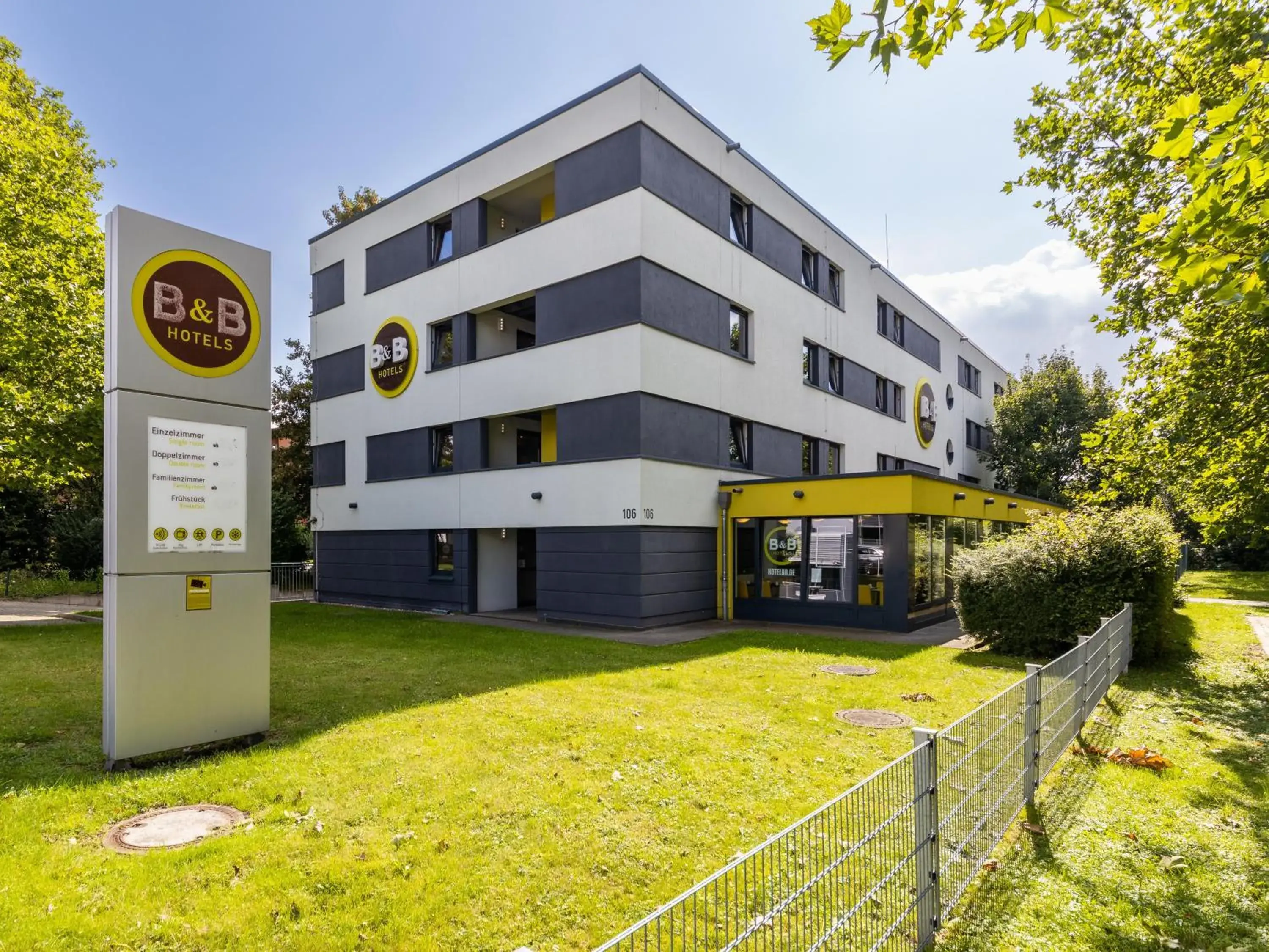 Property Building in B&B Hotel Dortmund Messe