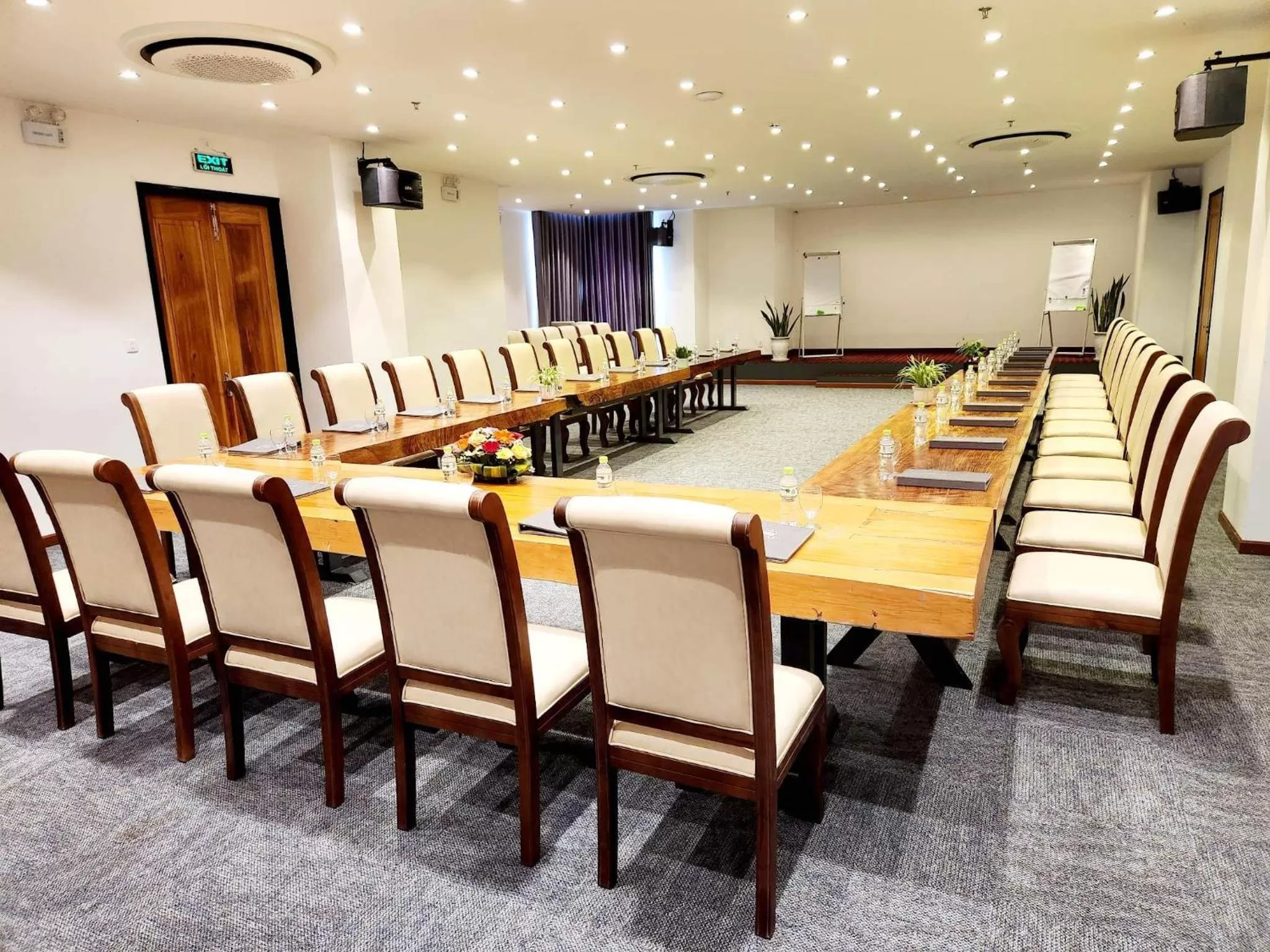 Meeting/conference room in PHÚ YÊN EVERYDAY HOTEL