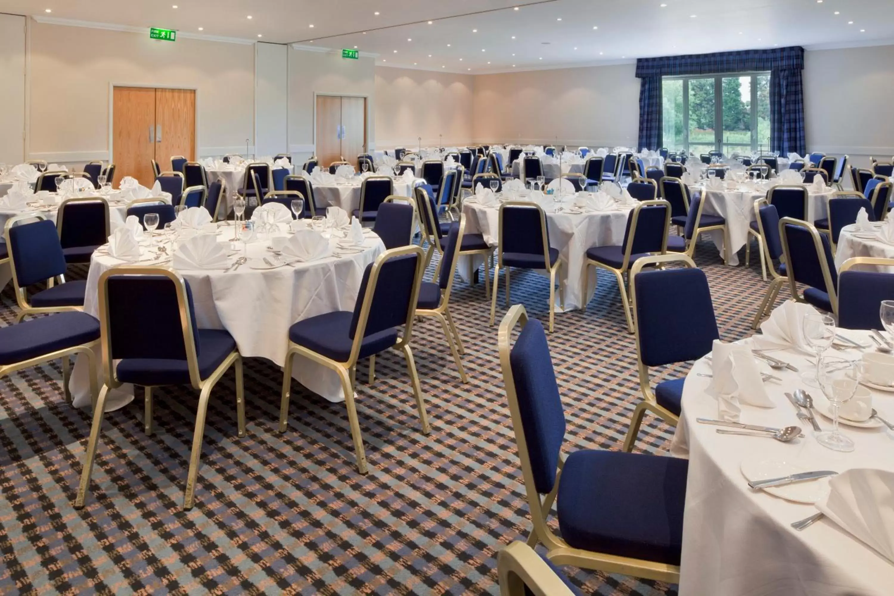 Banquet/Function facilities, Restaurant/Places to Eat in Holiday Inn Basildon, an IHG Hotel