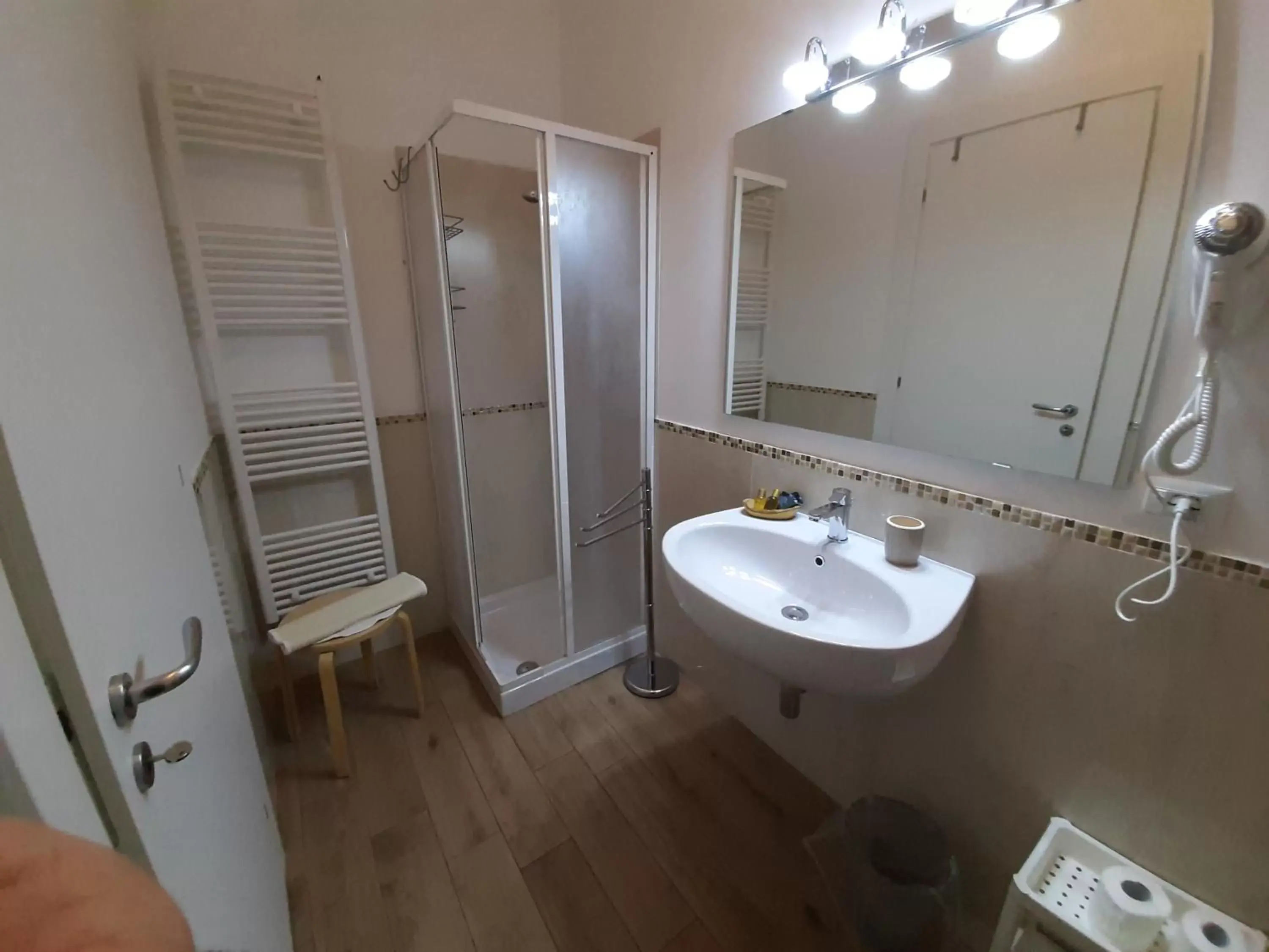 Photo of the whole room, Bathroom in La Creta b&b