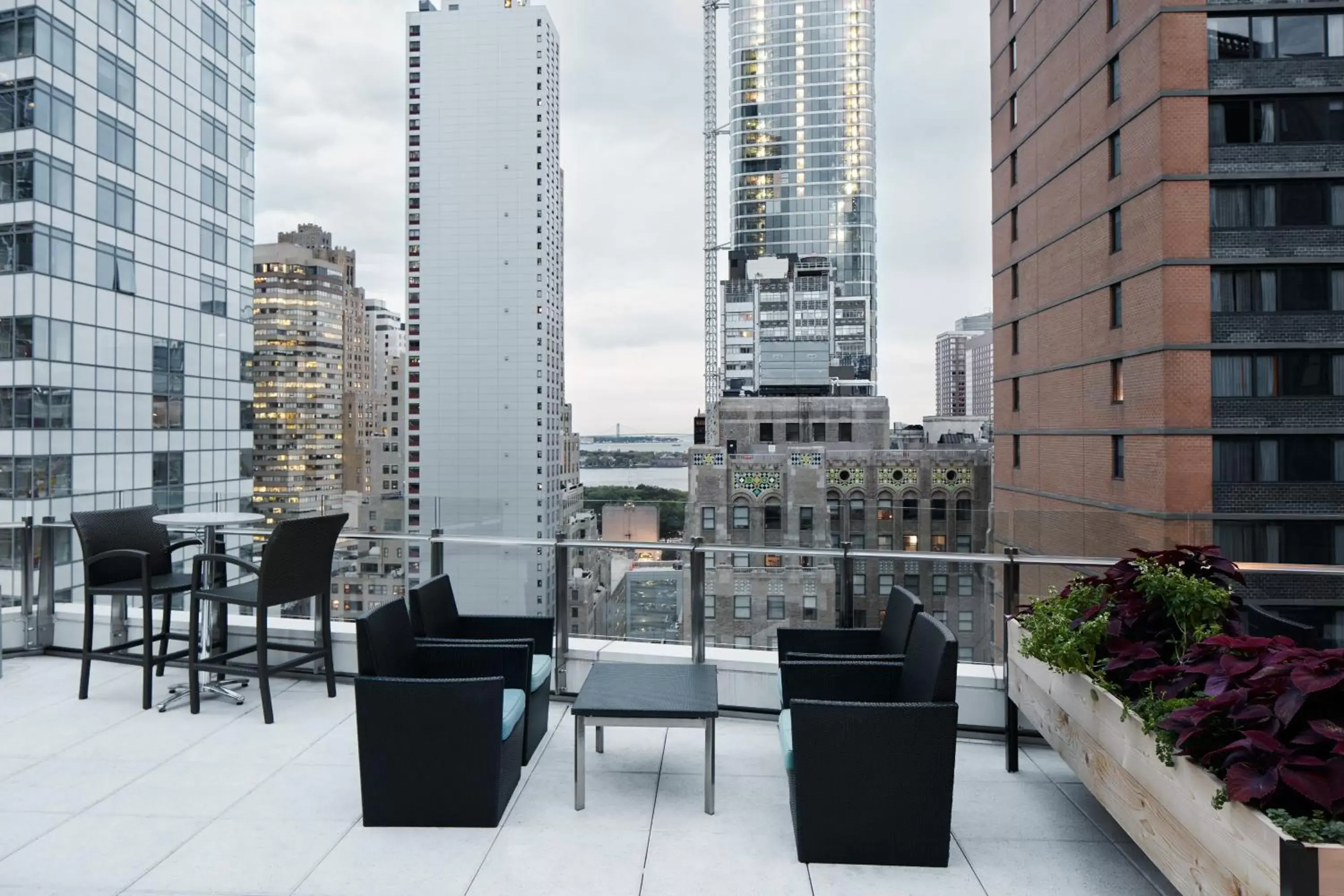 View (from property/room), Patio/Outdoor Area in Club Quarters Hotel World Trade Center, New York