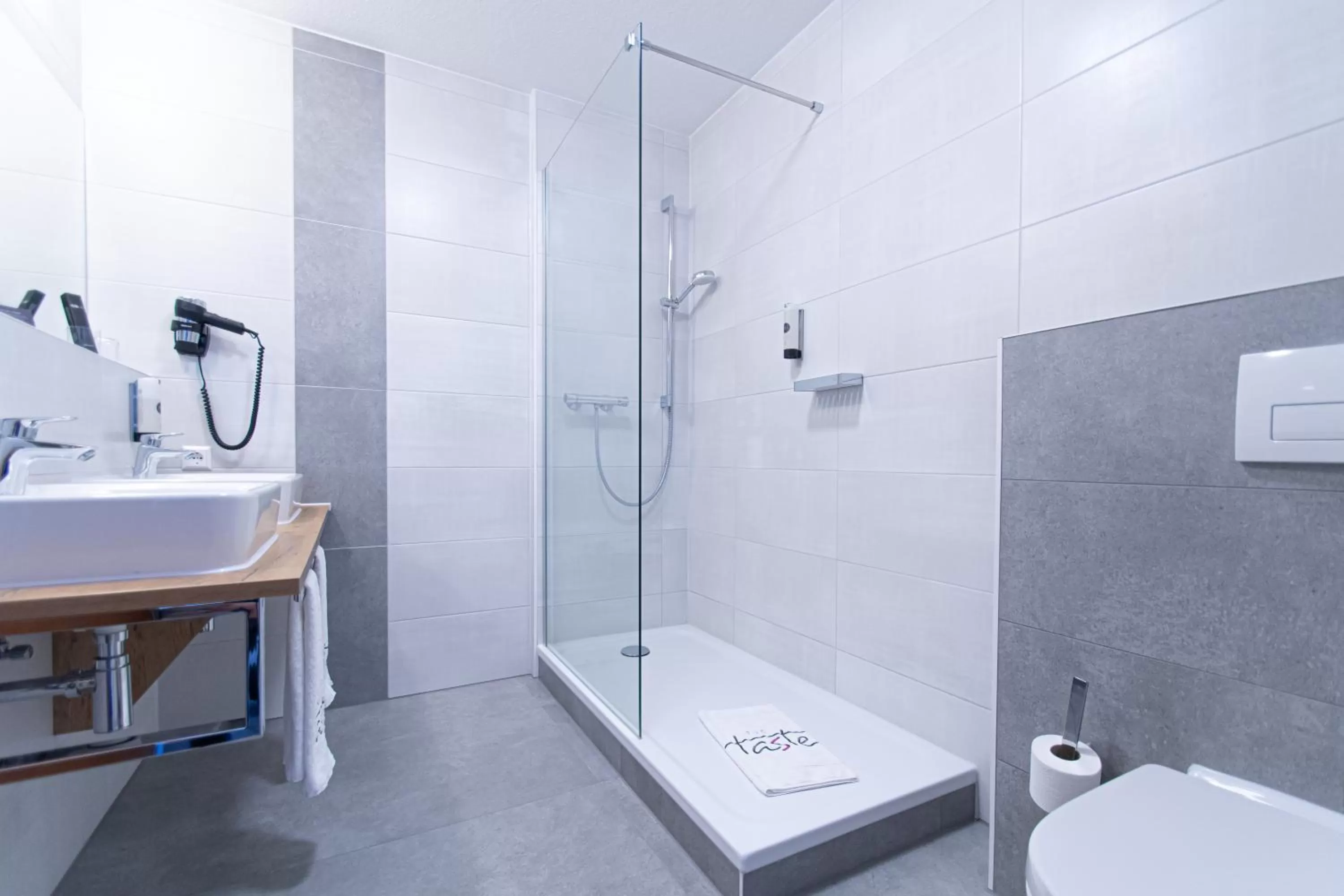 Bathroom in Taste Hotel Hockenheim