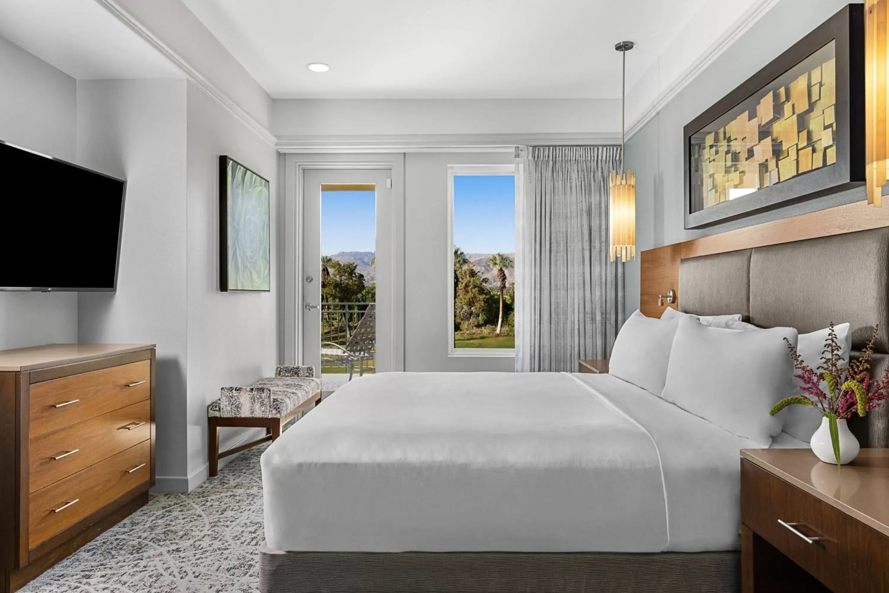 Bedroom, Bed in Marriott's Desert Springs Villas II