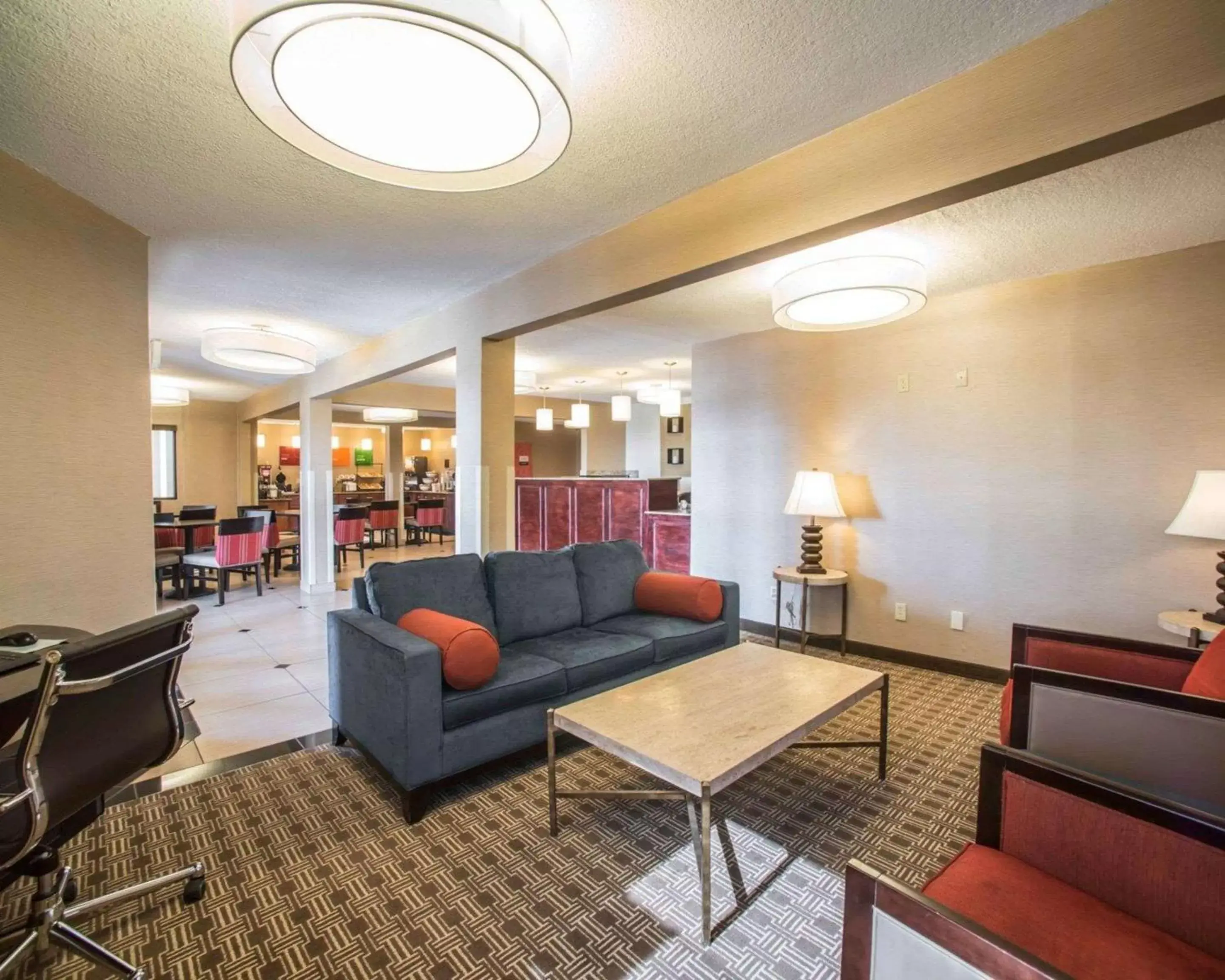 Lobby or reception, Seating Area in Quality Inn Boonville - Columbia