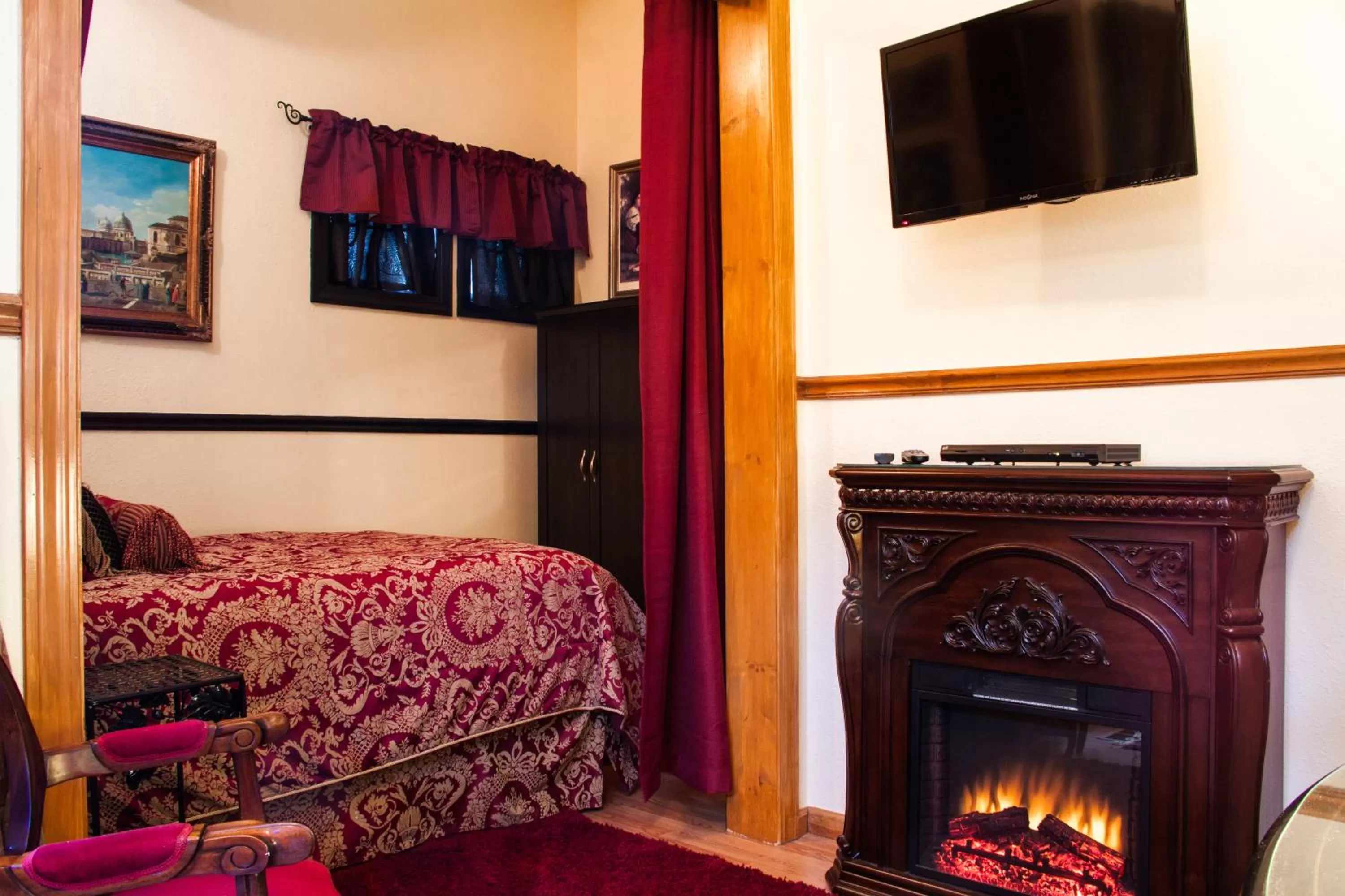 Photo of the whole room, Bed in Bella Vista Bed and Breakfast