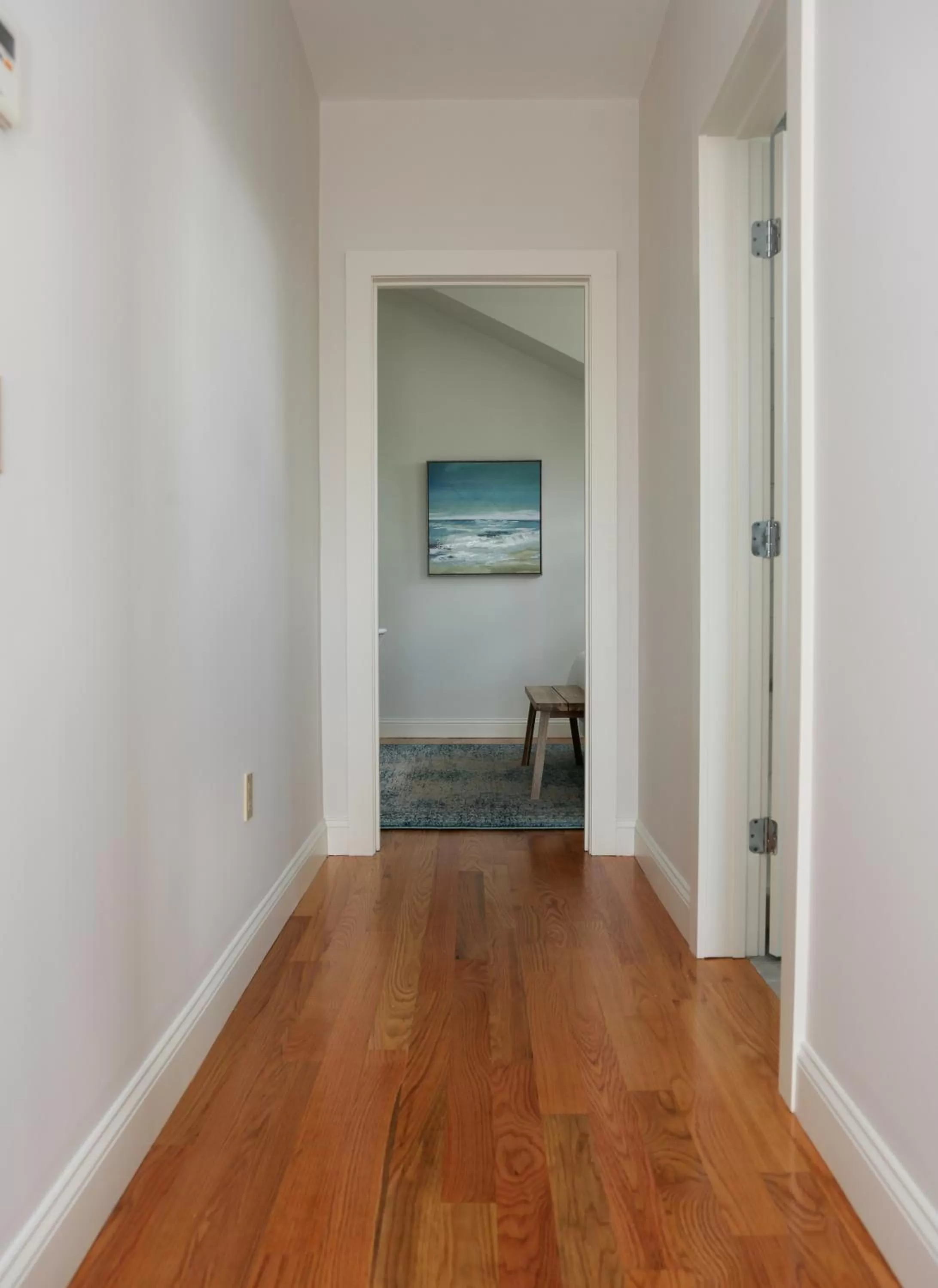 TV/Entertainment Center in The Sea Breeze Inn