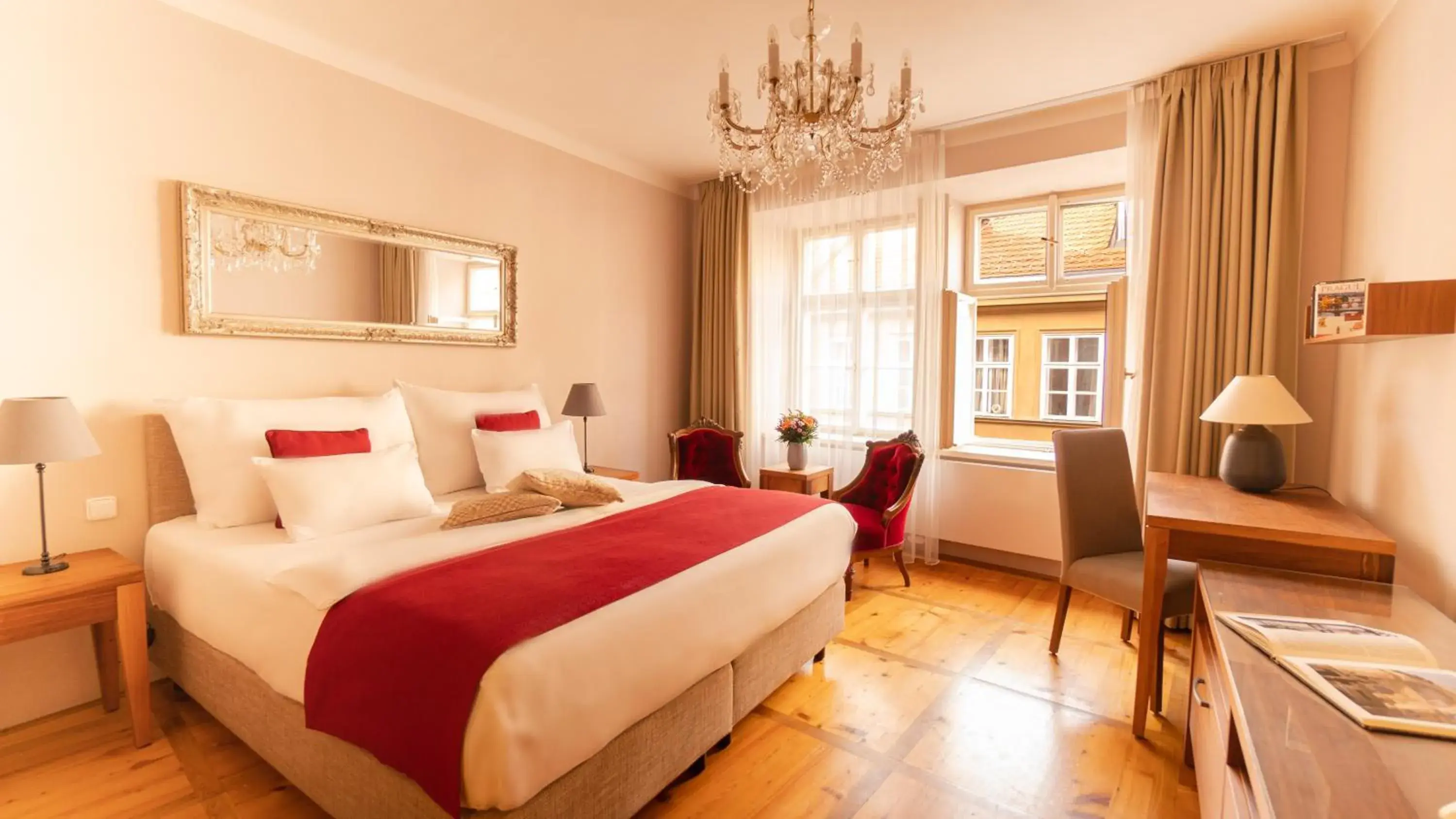 Bedroom, Bed in Hotel Golden Key Prague Castle