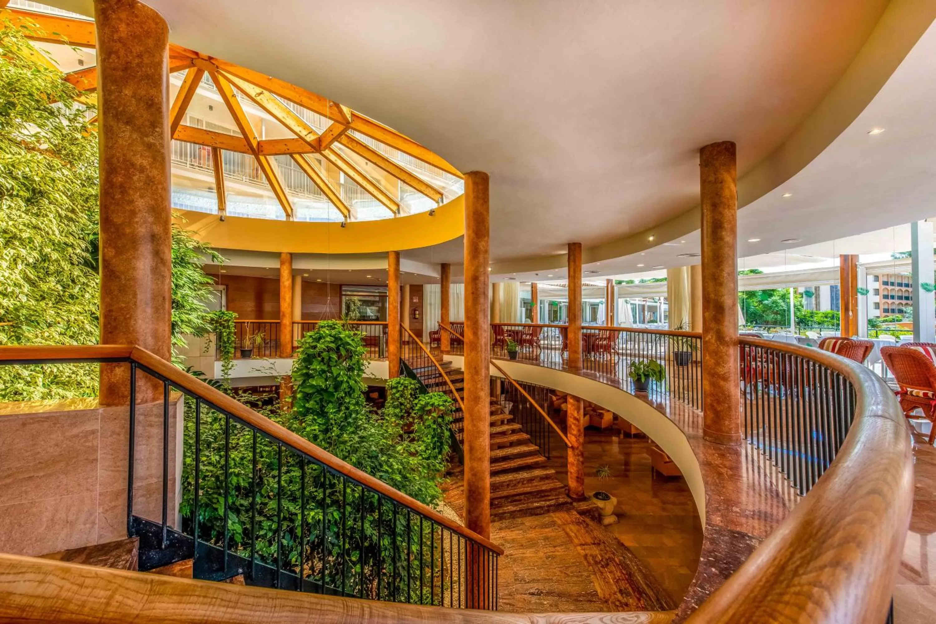 Property building in Valentin Grand Park Suite Hotel