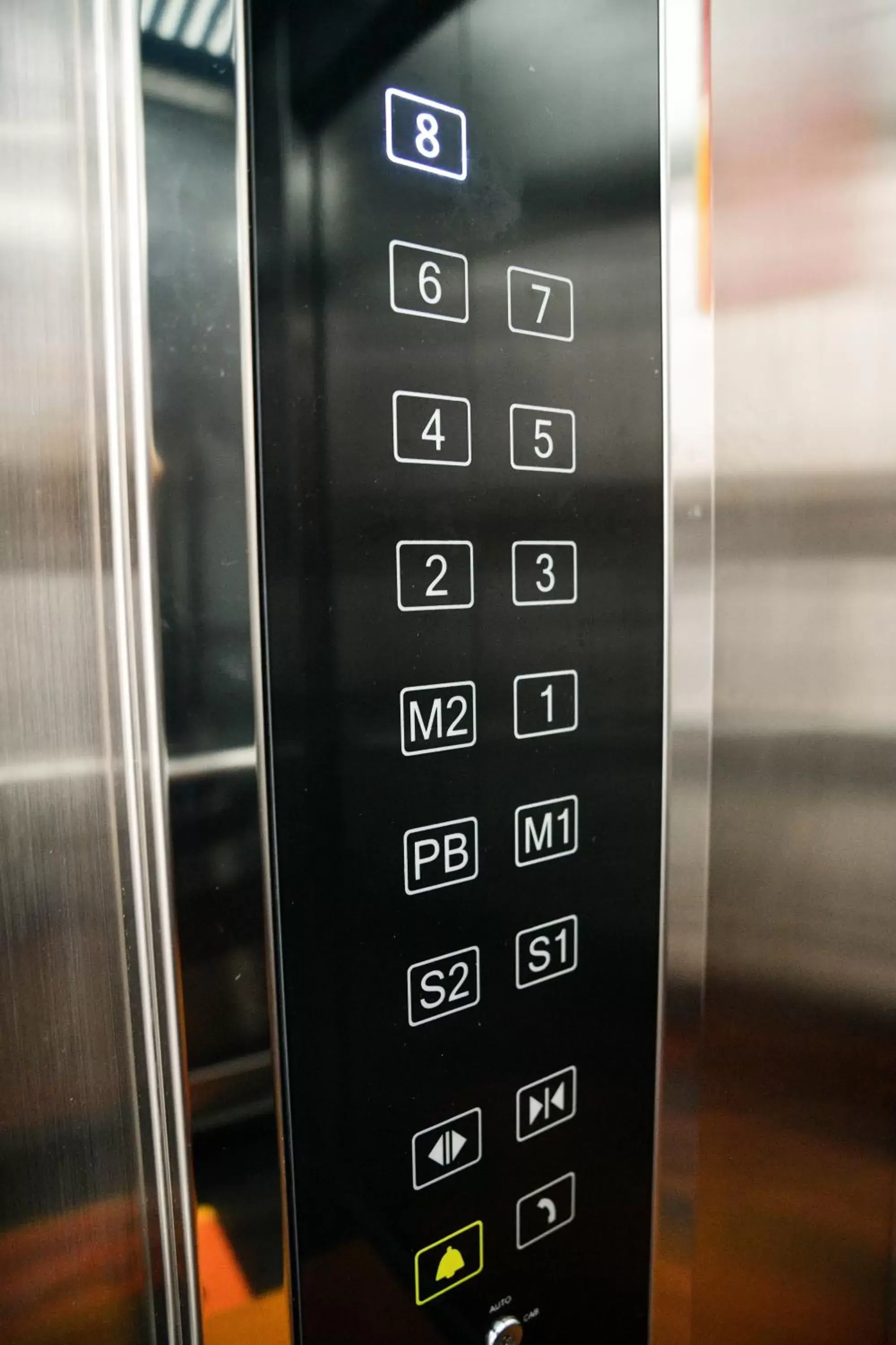 elevator in Rio Hotel by Bourbon Ciudad Del Este