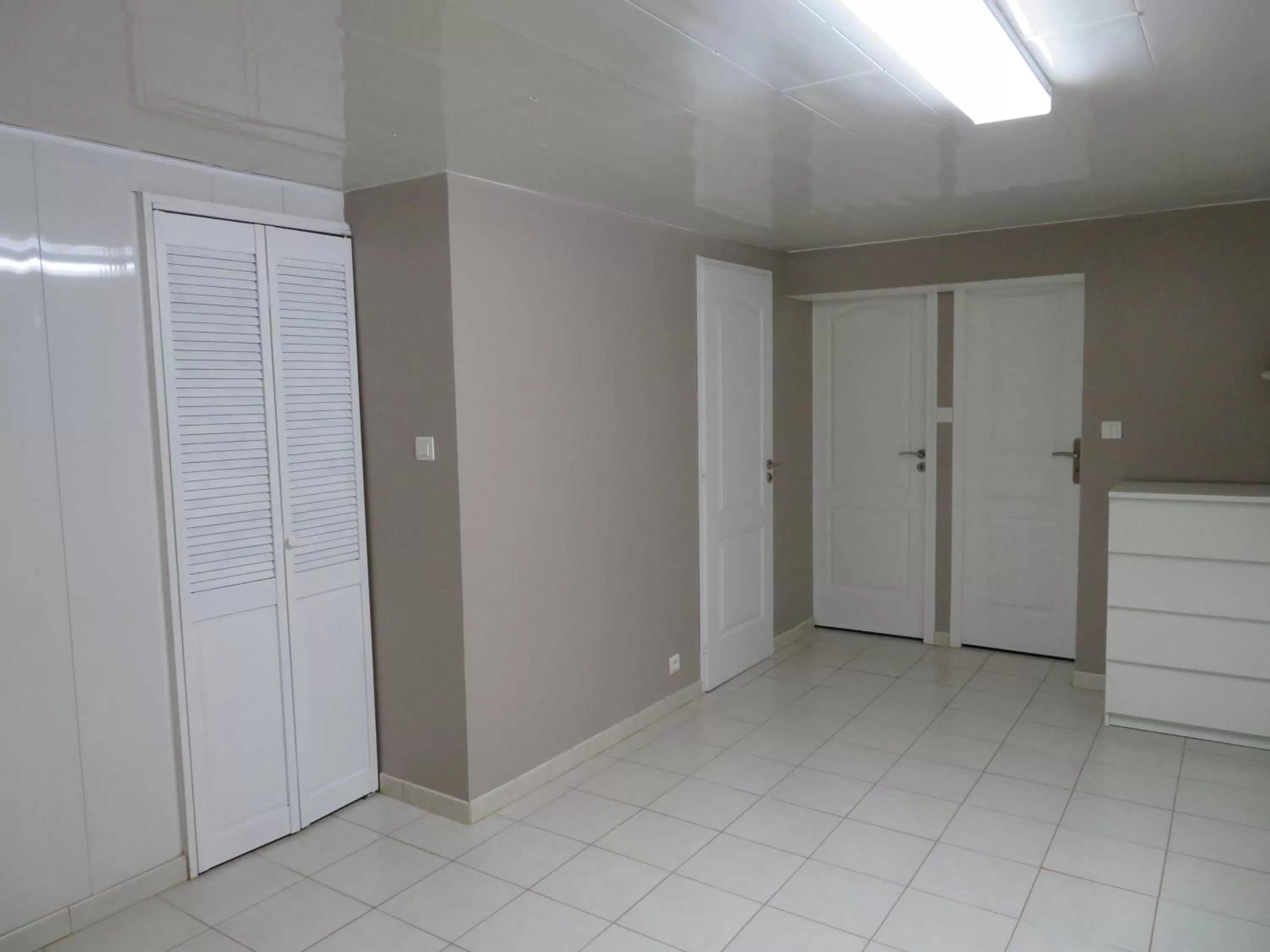 Bedroom in Chambre privé entre Lyon et St Etienne