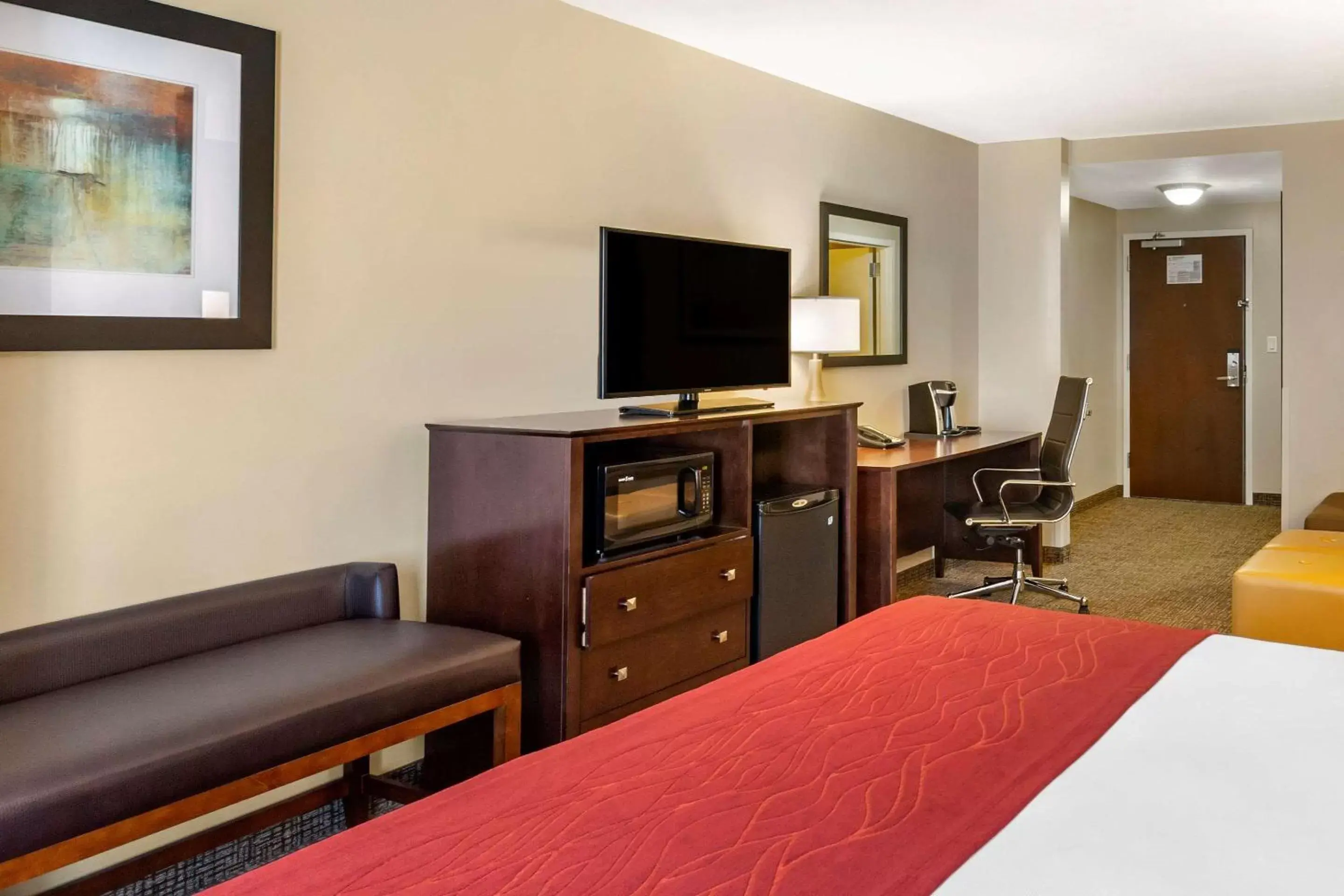 Photo of the whole room, TV/Entertainment Center in Comfort Inn & Suites Tooele-Salt Lake City