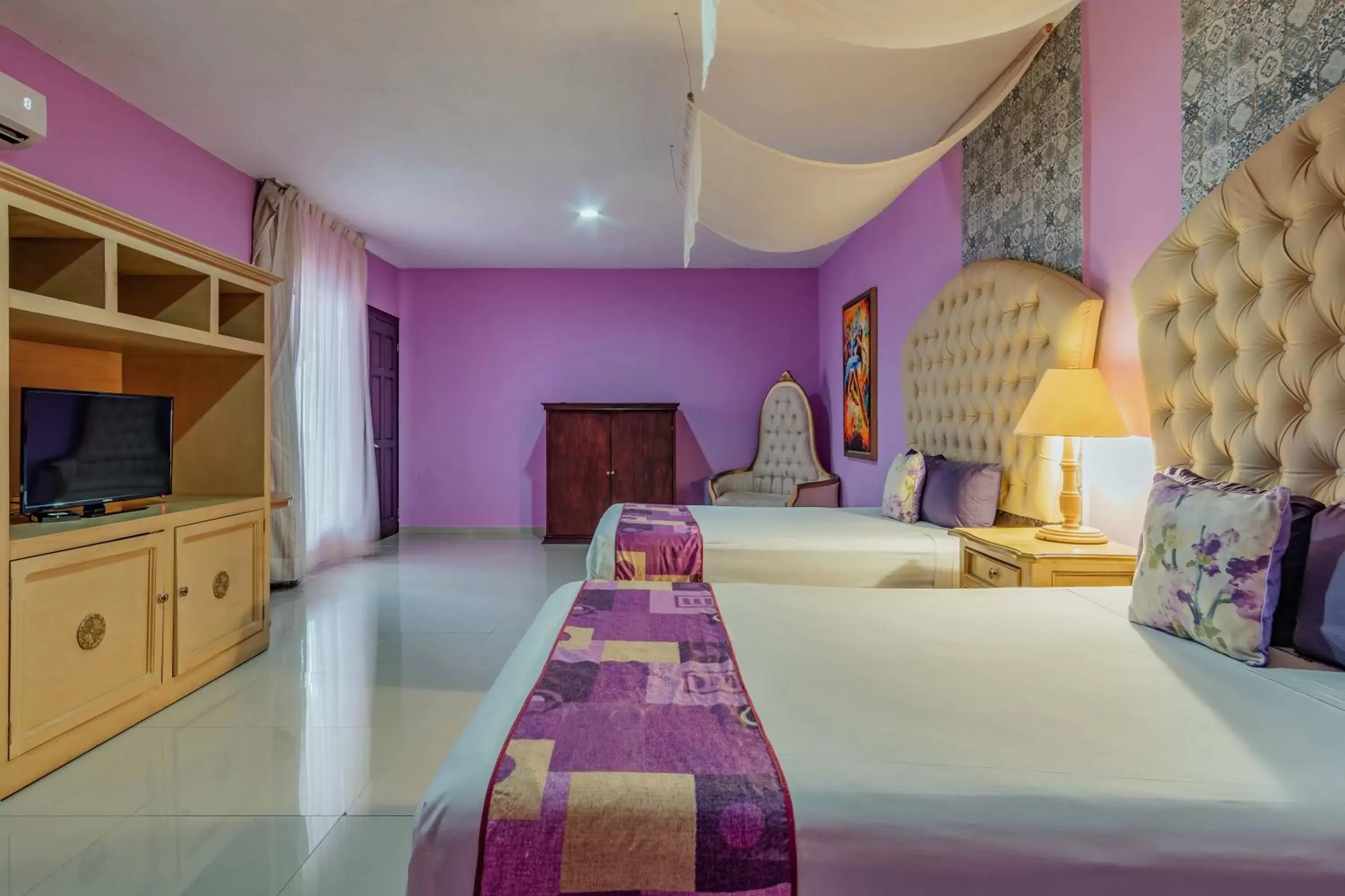 Bedroom, Bed in Hotel Lavanda CAS
