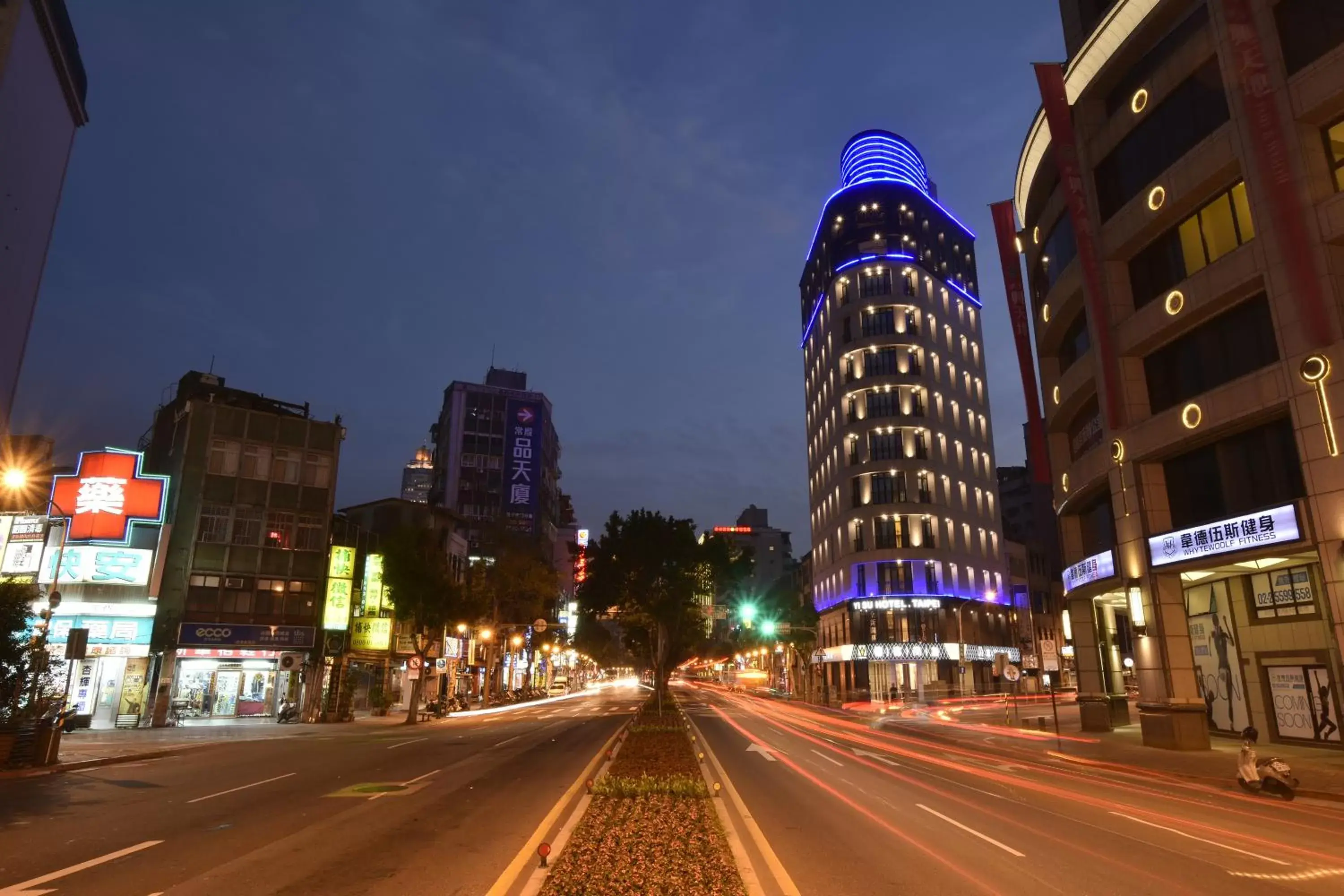 Nearby landmark in Yi Su Hotel-Taipei Ningxia