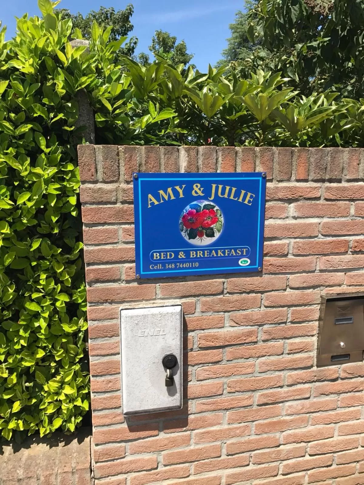 Property logo or sign in B&B Amy&Julie