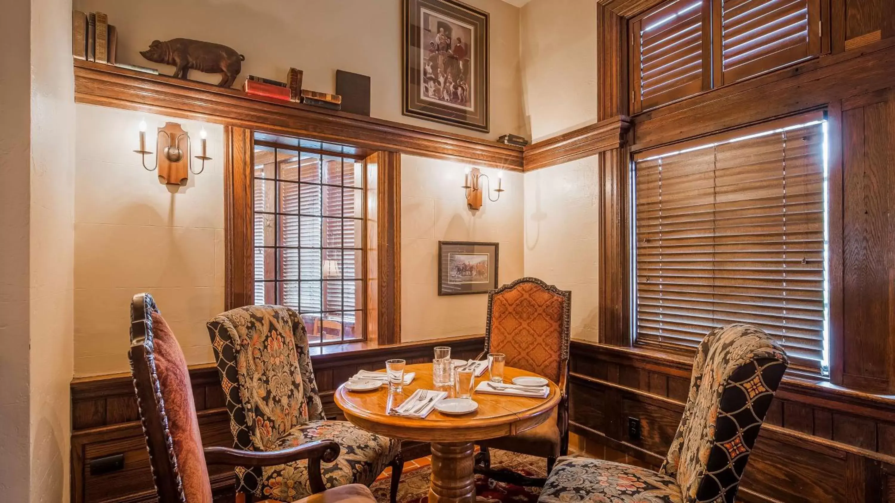 Restaurant/places to eat, Dining Area in Best Western Premier Mariemont Inn