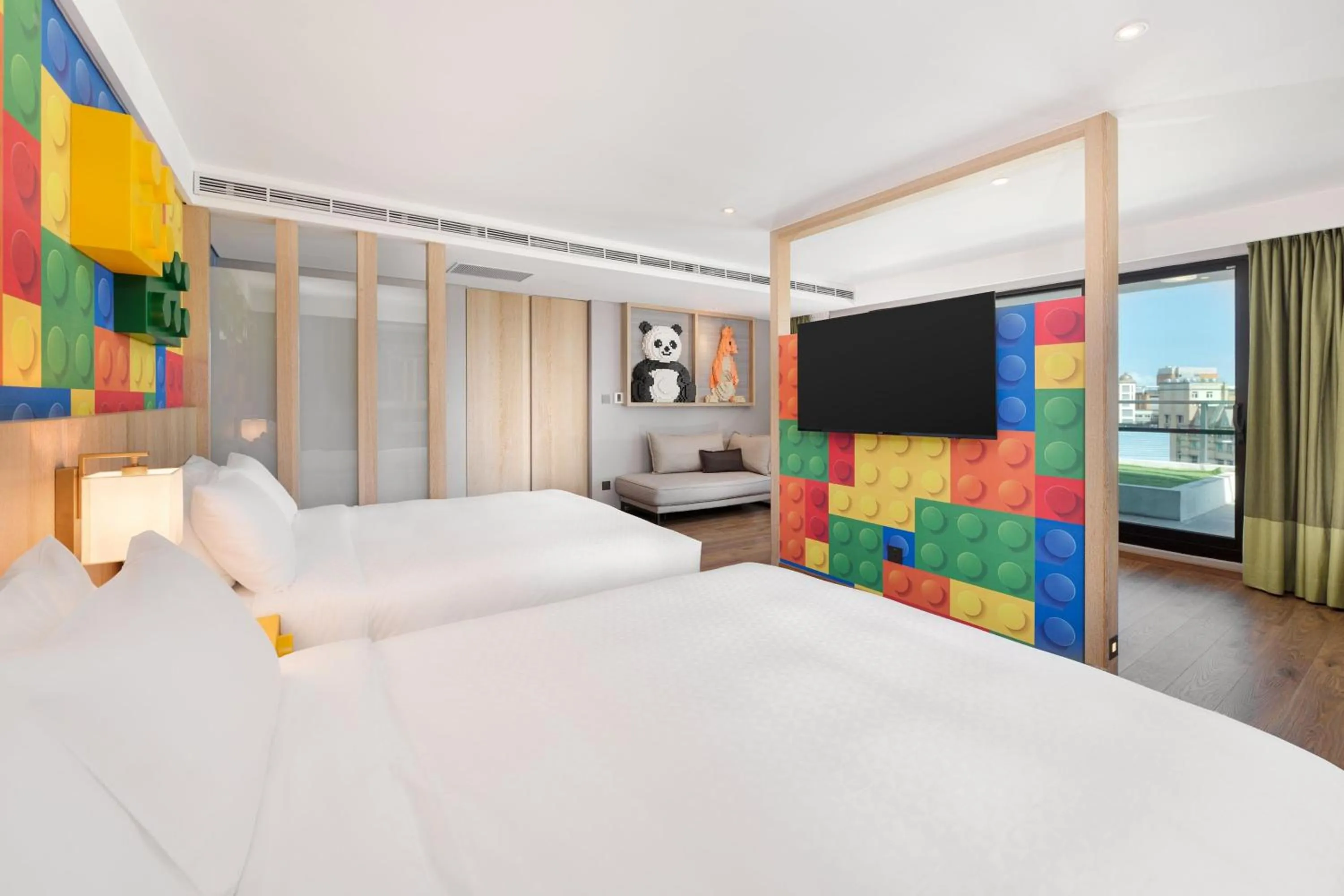 Photo of the whole room, Bed in Four Points by Sheraton Yilan Jiaoxi