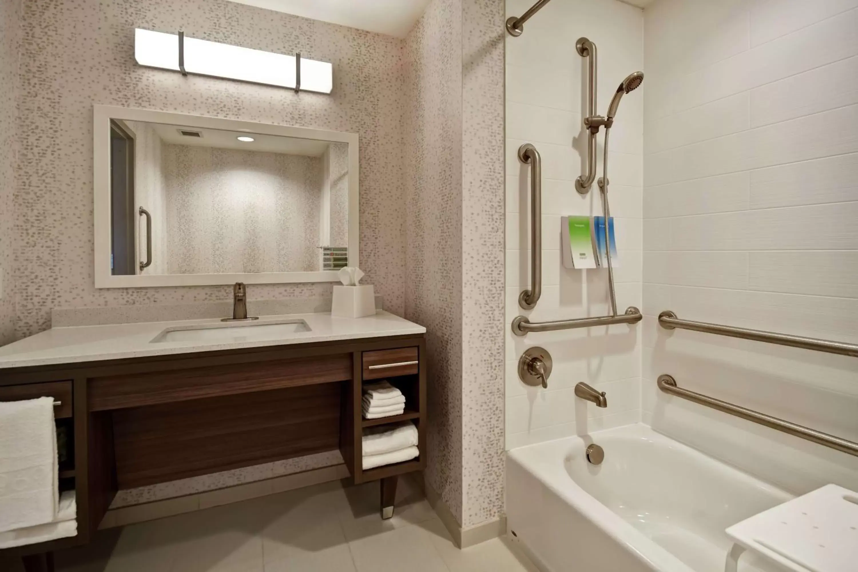 Bathroom in Home2 Suites By Hilton Eagan Minneapolis