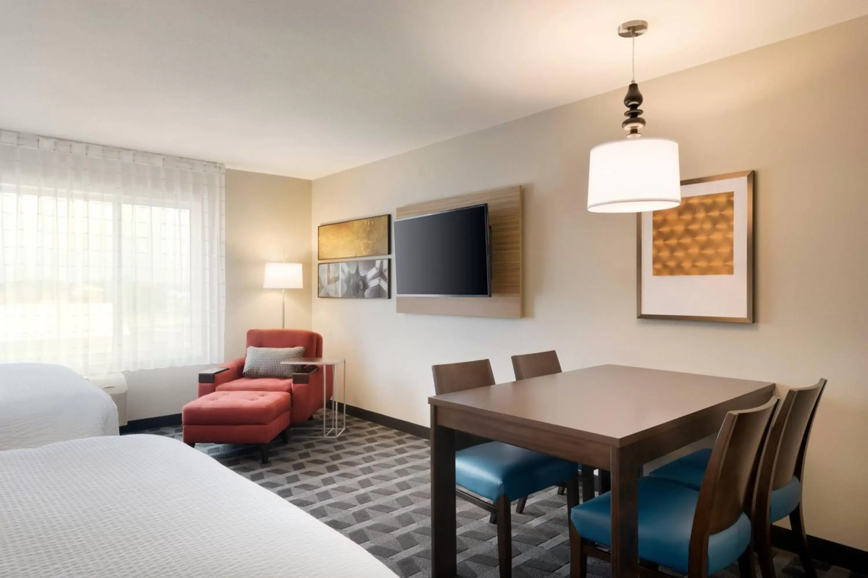 Bedroom, TV/Entertainment Center in TownePlace Suites by Marriott Joliet Minooka