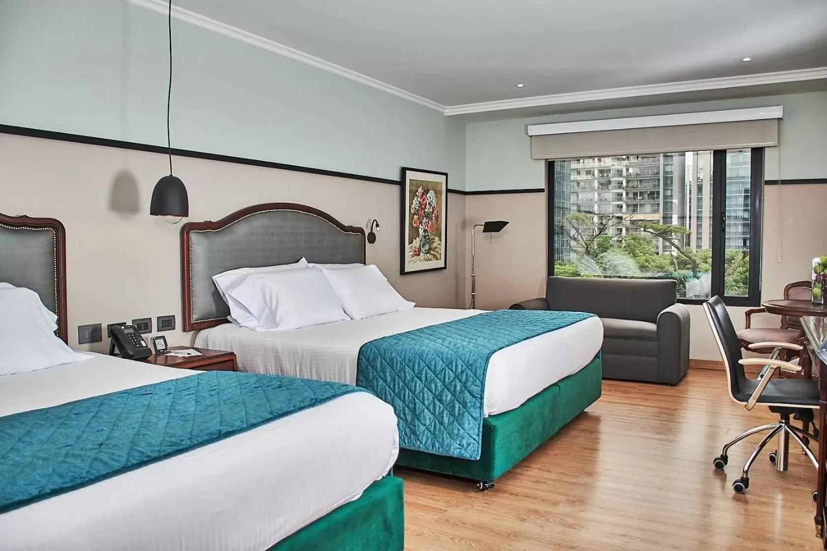 Bed in Hotel Poblado Plaza