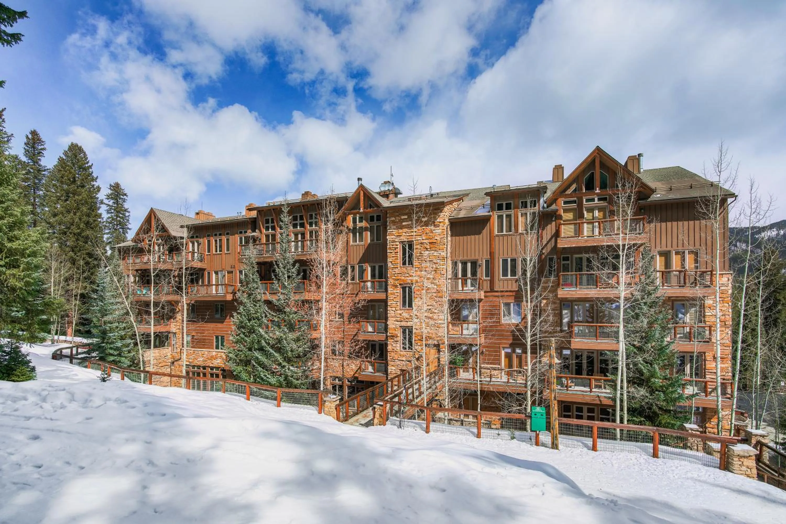 Timbers & Lone Eagle by Keystone Resort