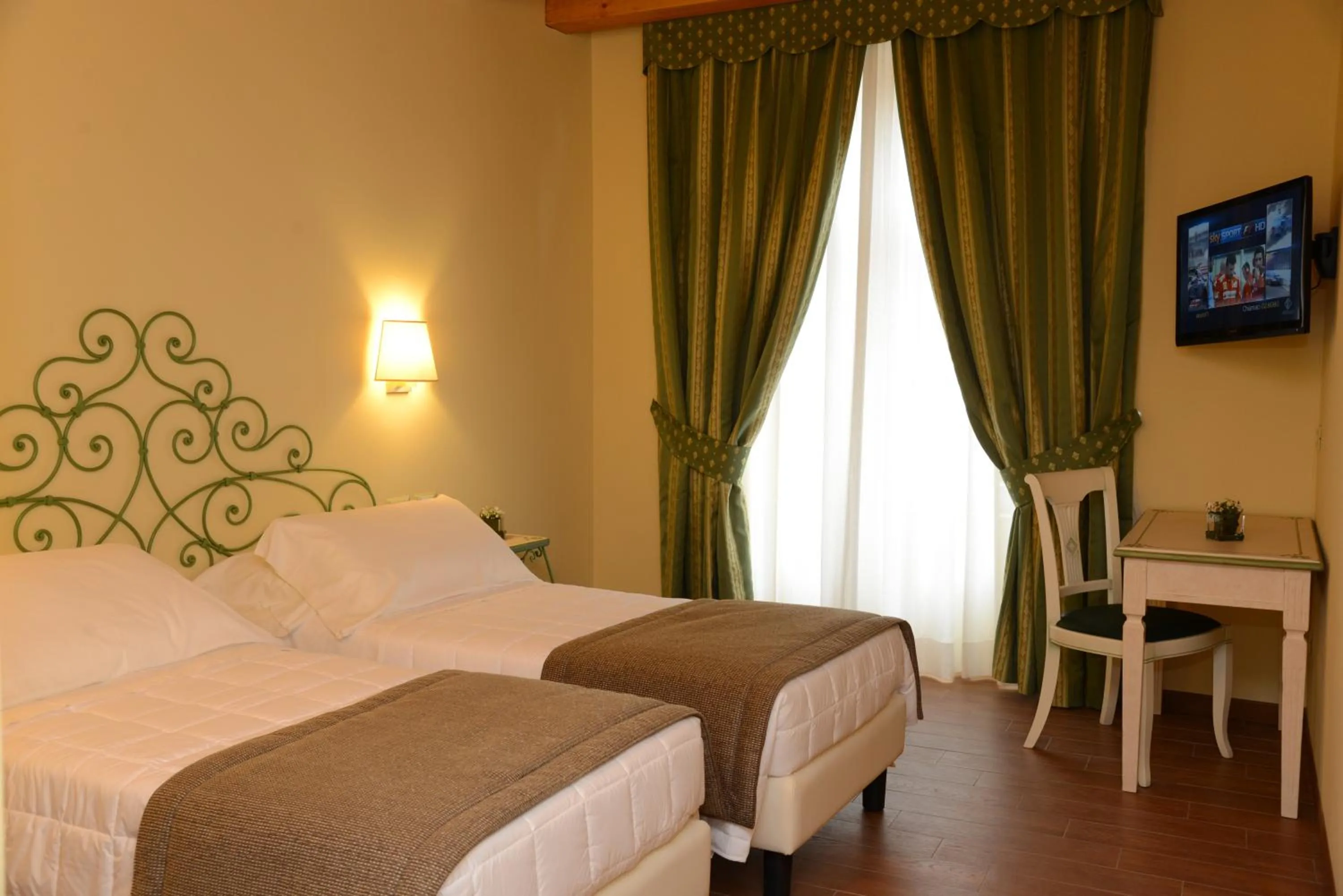 Photo of the whole room, Bed in Hotel Borgo Antico