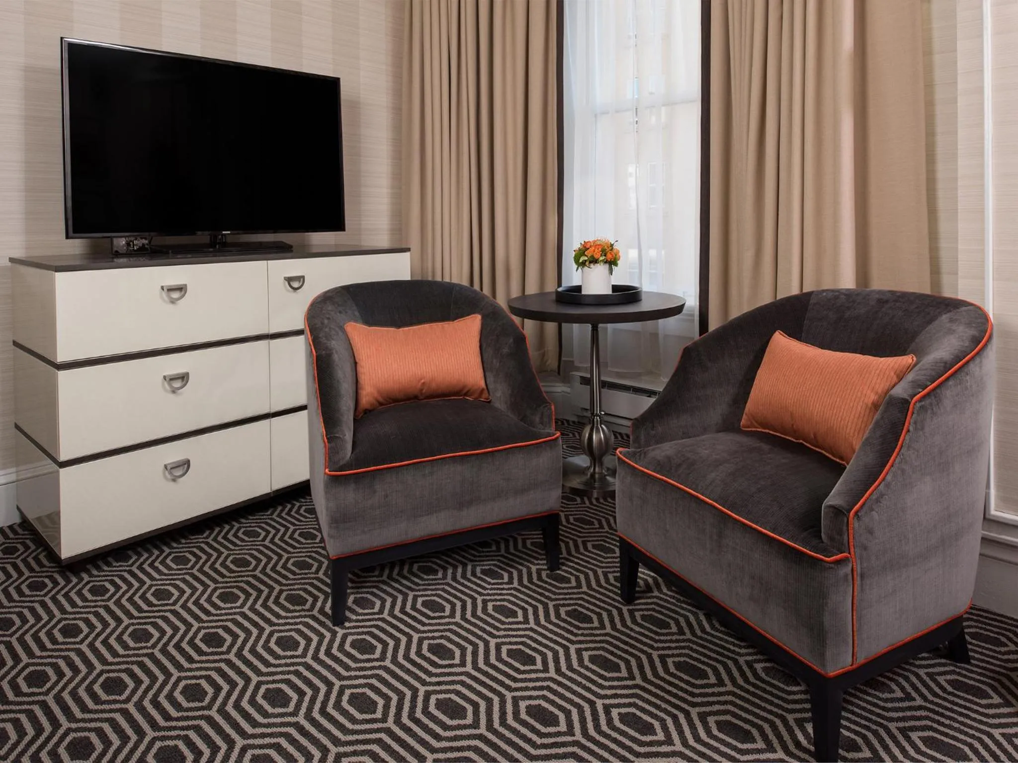 Seating area in Inn at Union Square