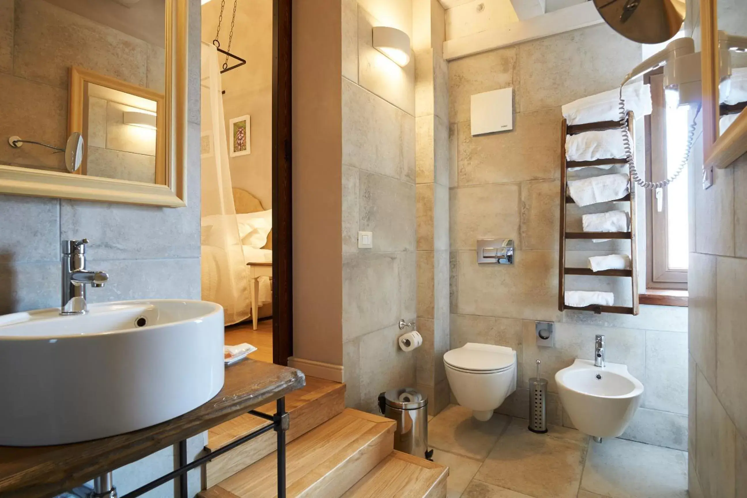 Toilet, Bathroom in Relais Villa Miraglia