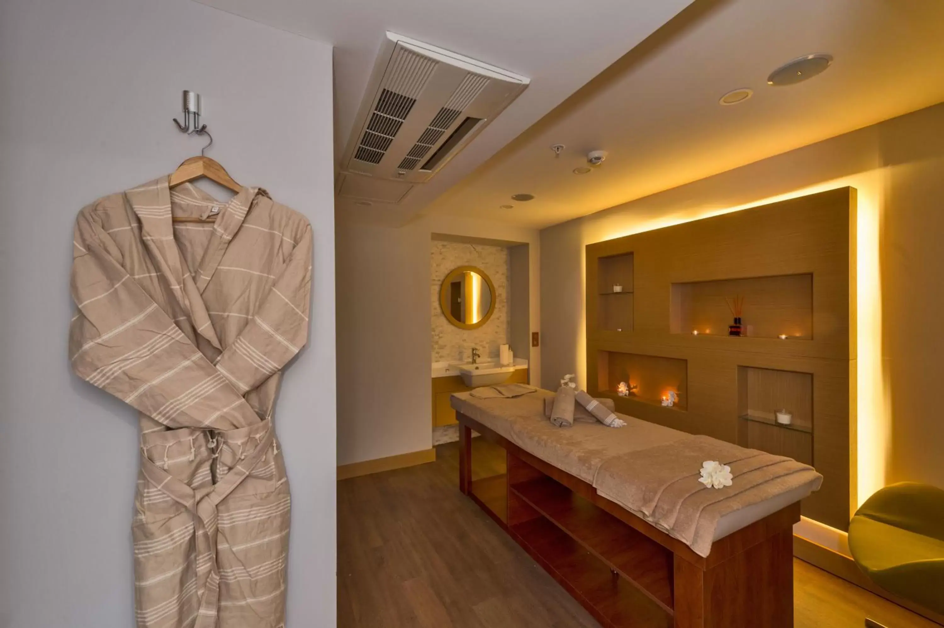 Spa and wellness centre/facilities, Bed in Hotel Boursier 1 & Spa