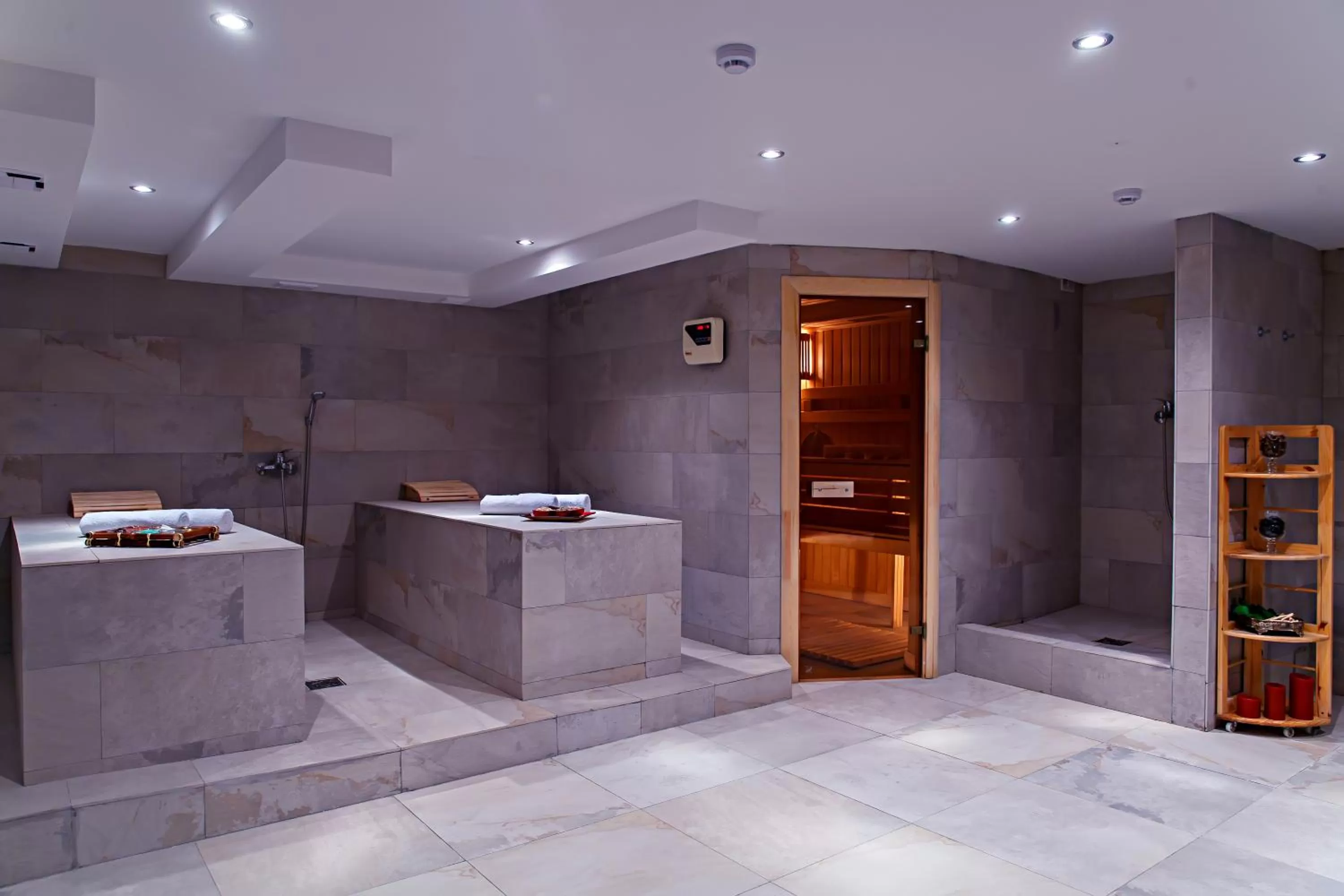 Massage in Red Village Hotel