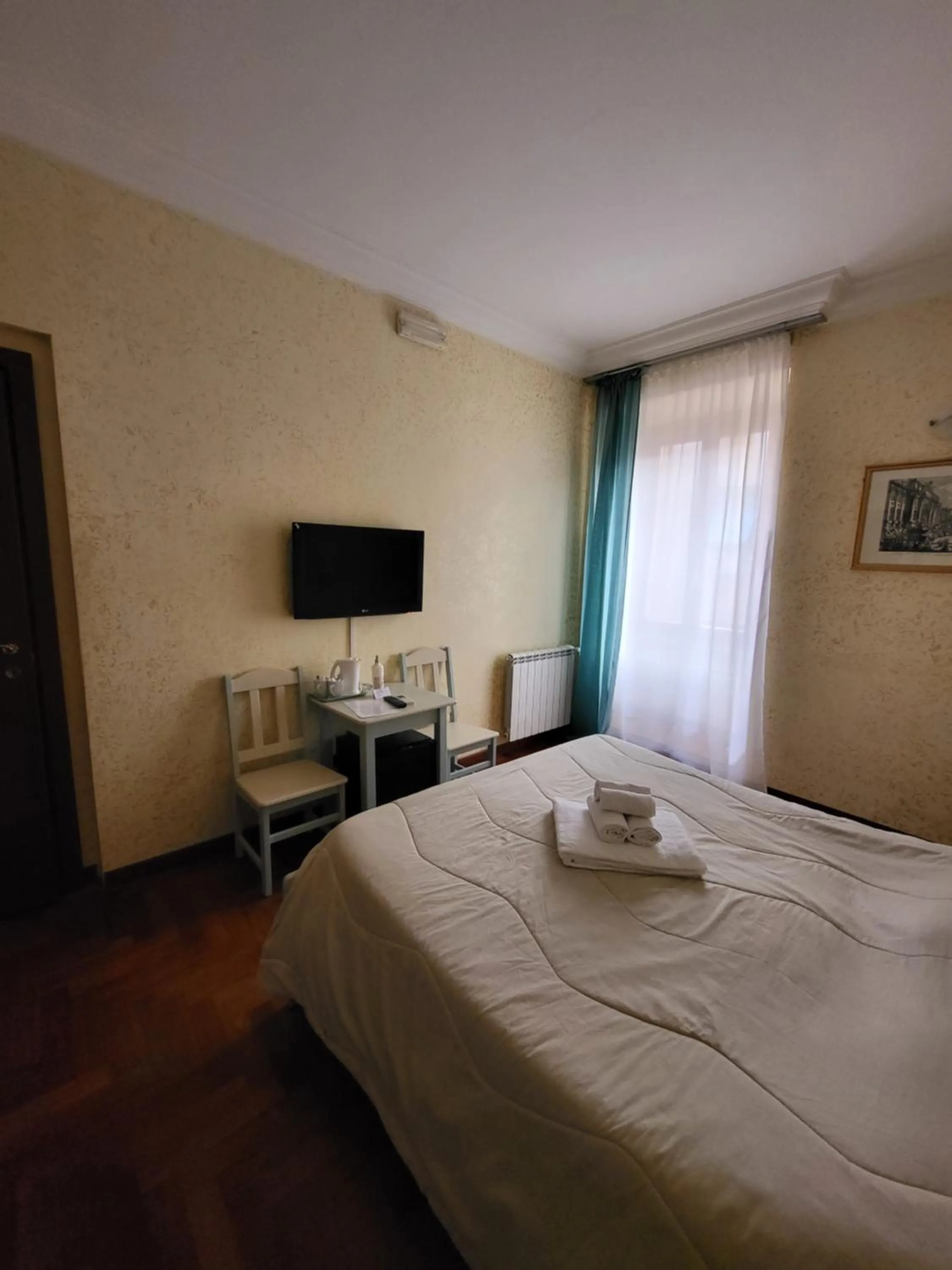 Bed in St. Peter's Rooms Rome