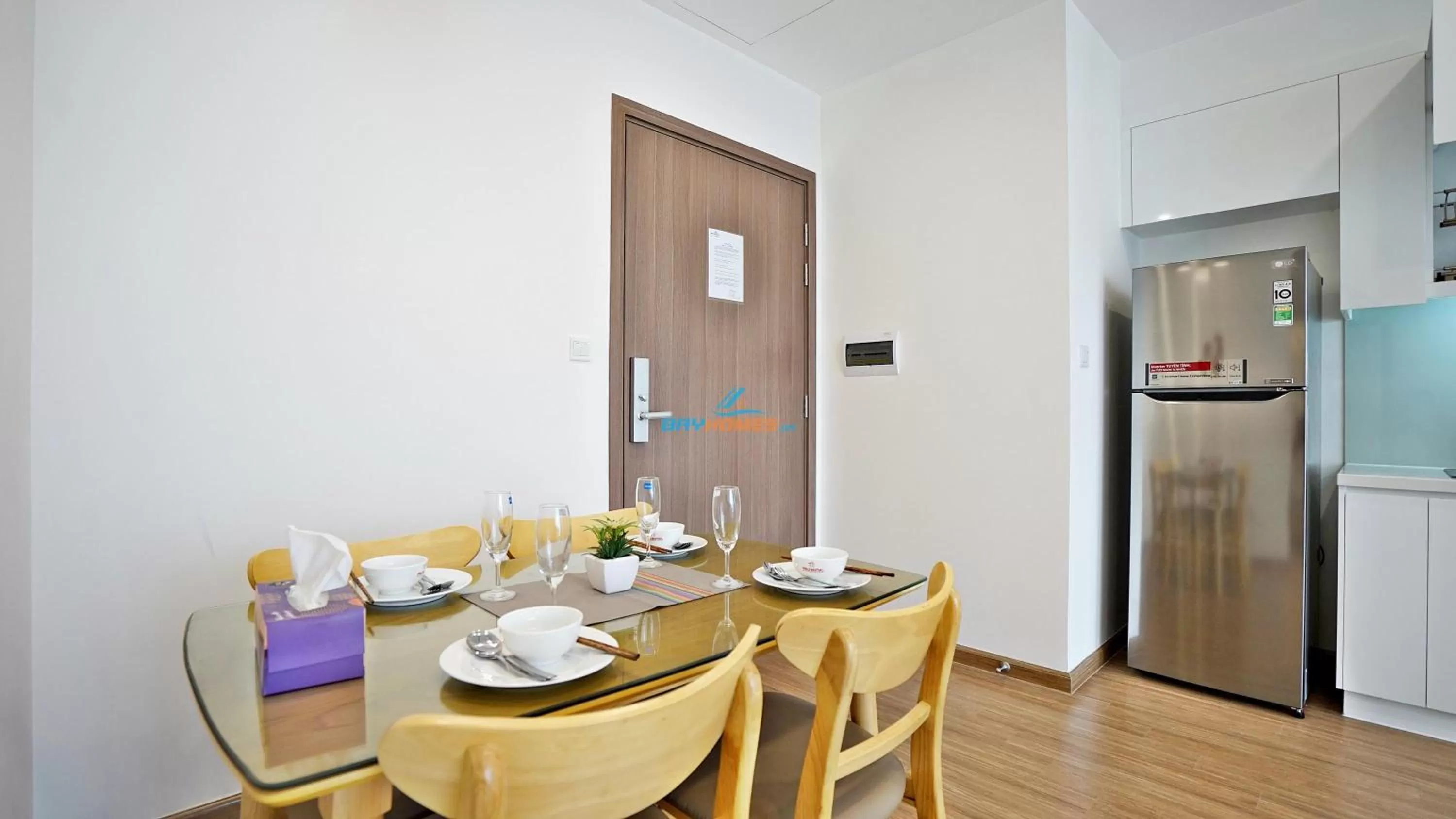 Dining Area in Vinhomes Skylake Apartment - by Bayhomes