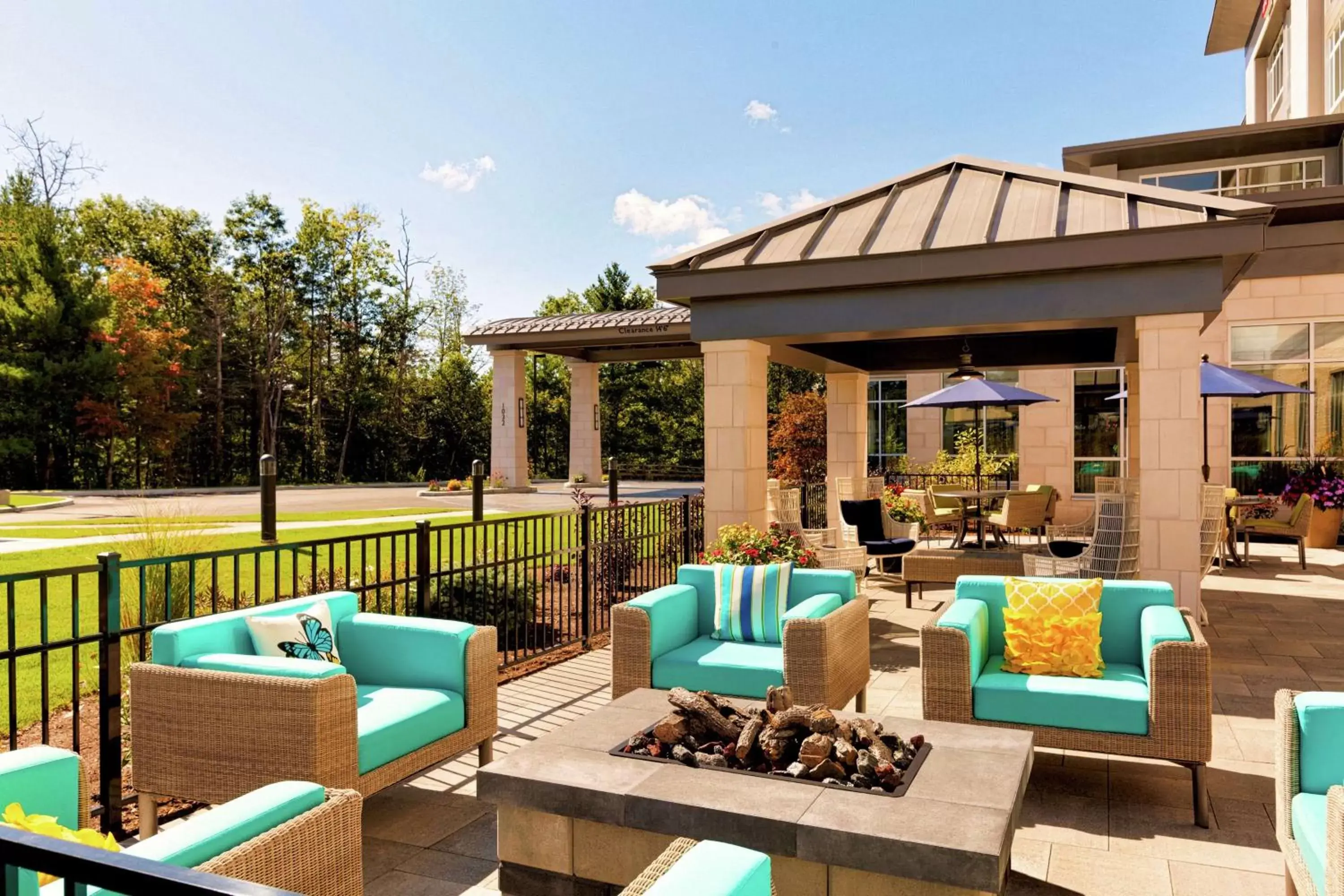 Patio, Swimming Pool in Hilton Garden Inn Lenox Pittsfield