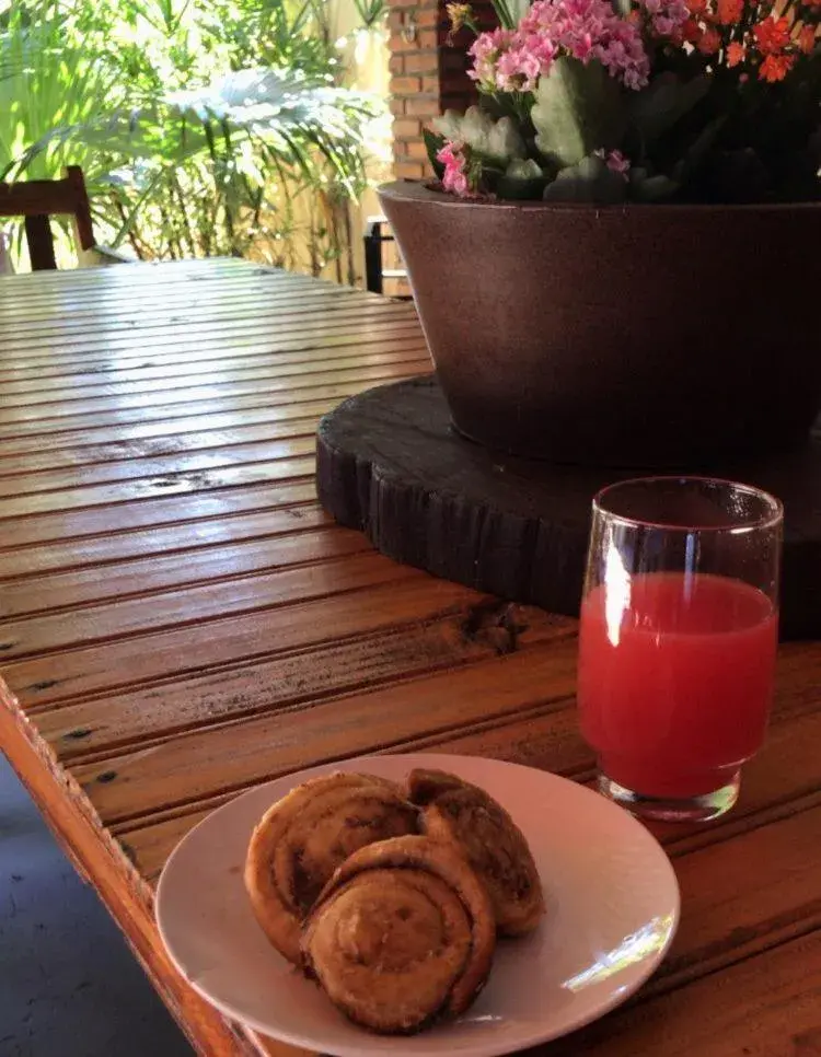 Breakfast in Pousada São Jorge