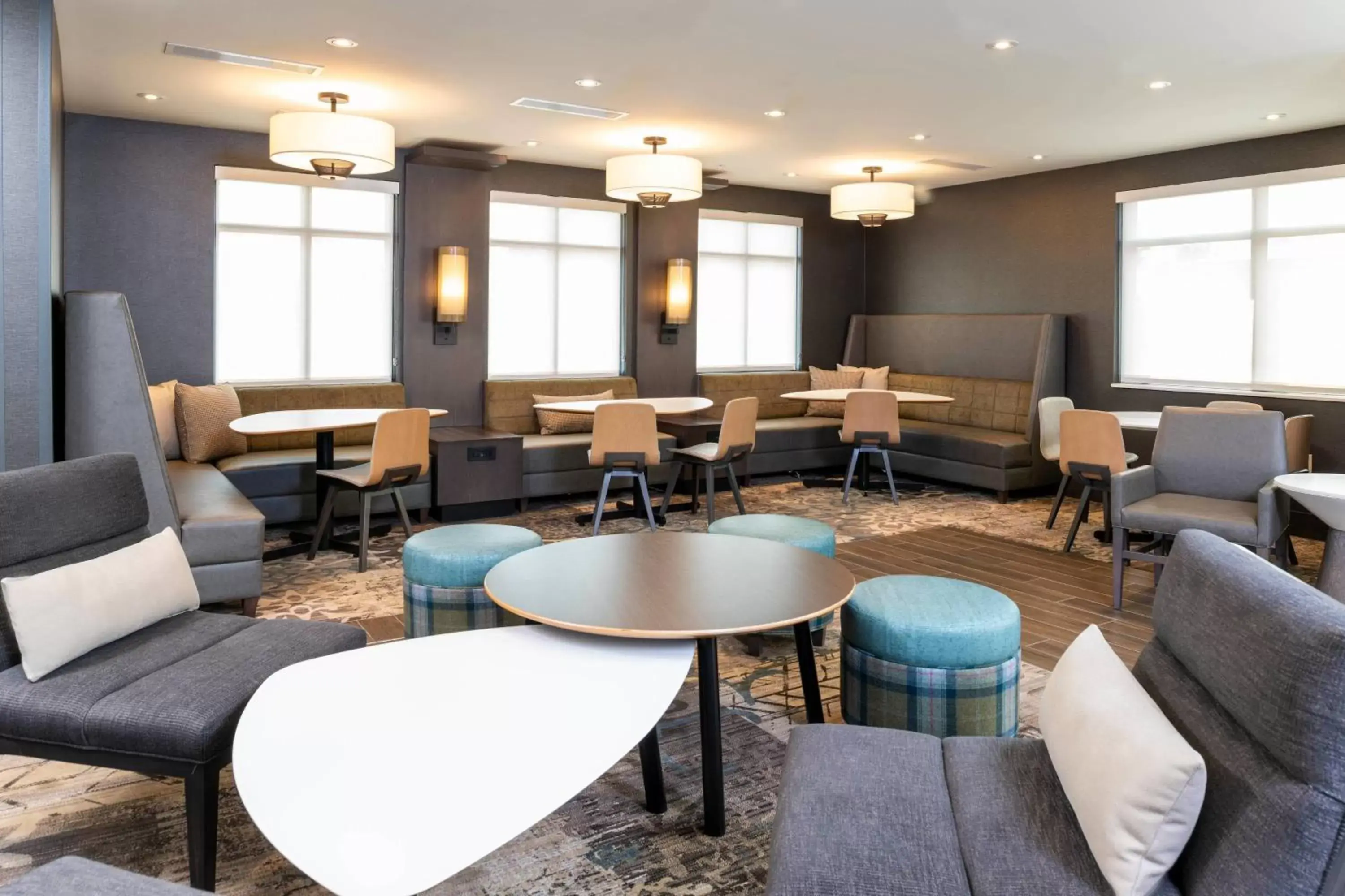 Lobby or reception, Restaurant/Places to Eat in Residence Inn by Marriott Indianapolis South/Greenwood