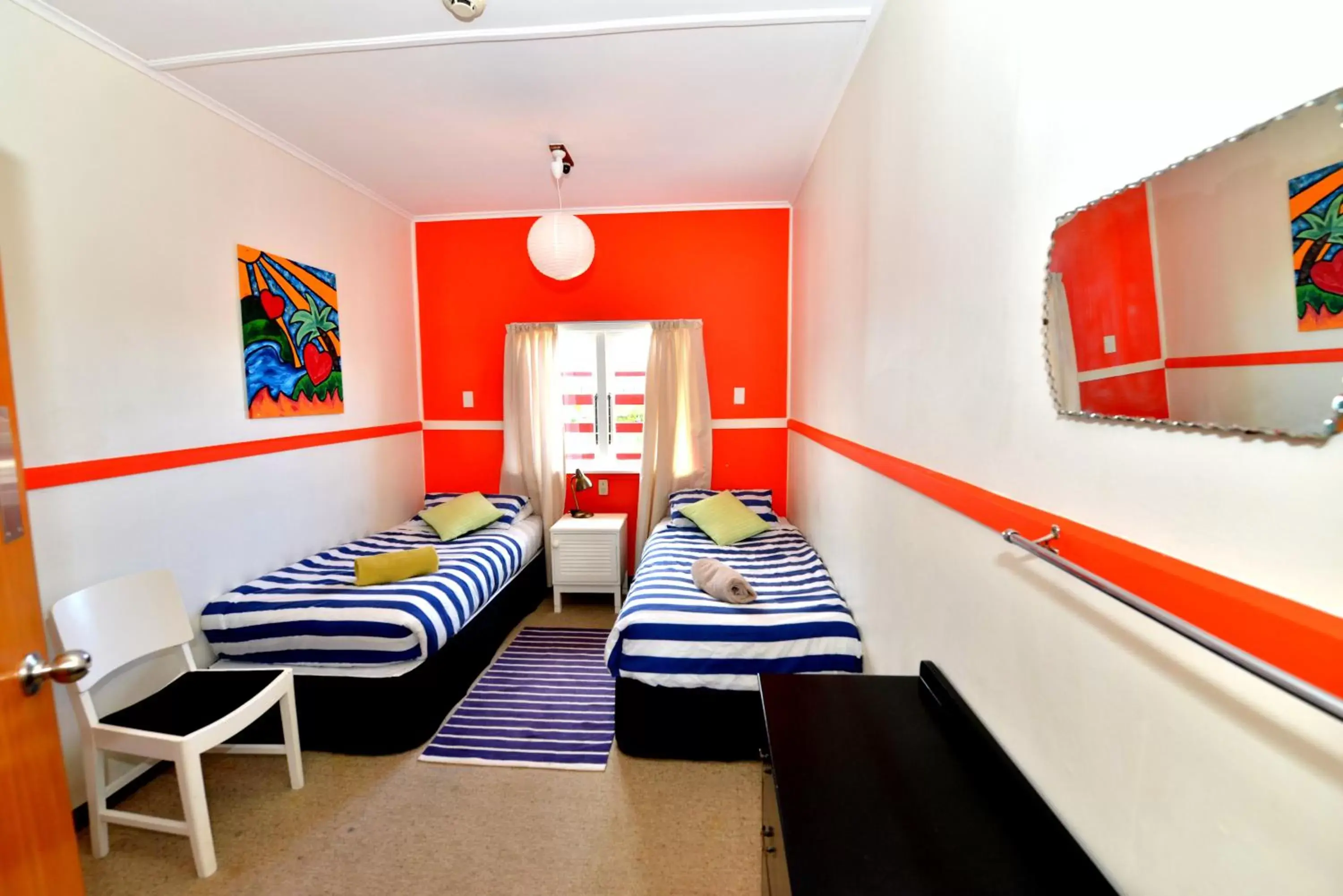 Ducks & Drakes Boutique Motel & Backpackers Ducks & Drakes Boutique Motel & Backpackers