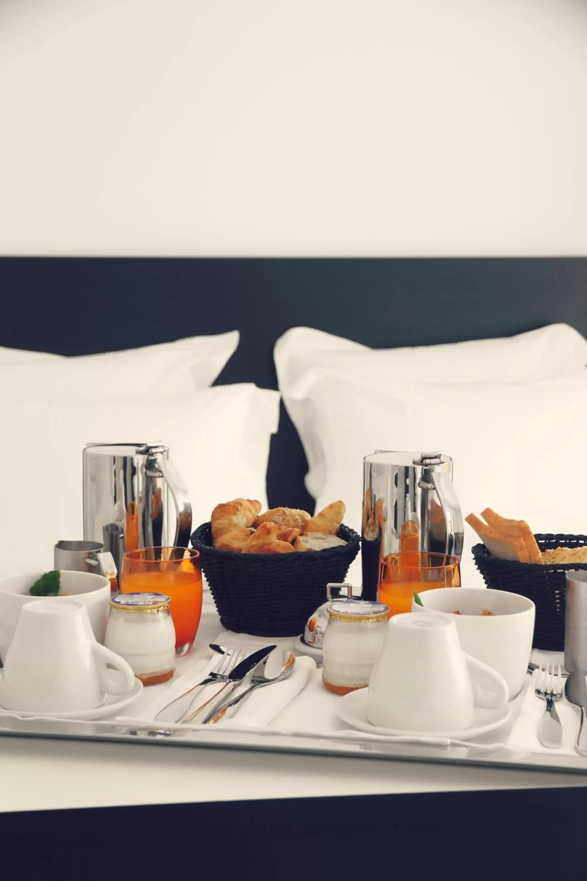 Bed, Breakfast in Le Grand Hotel de la Plage