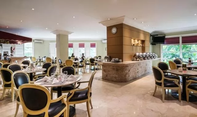 Food and drinks in Batavia Hotel & Serviced Apartments Jakarta