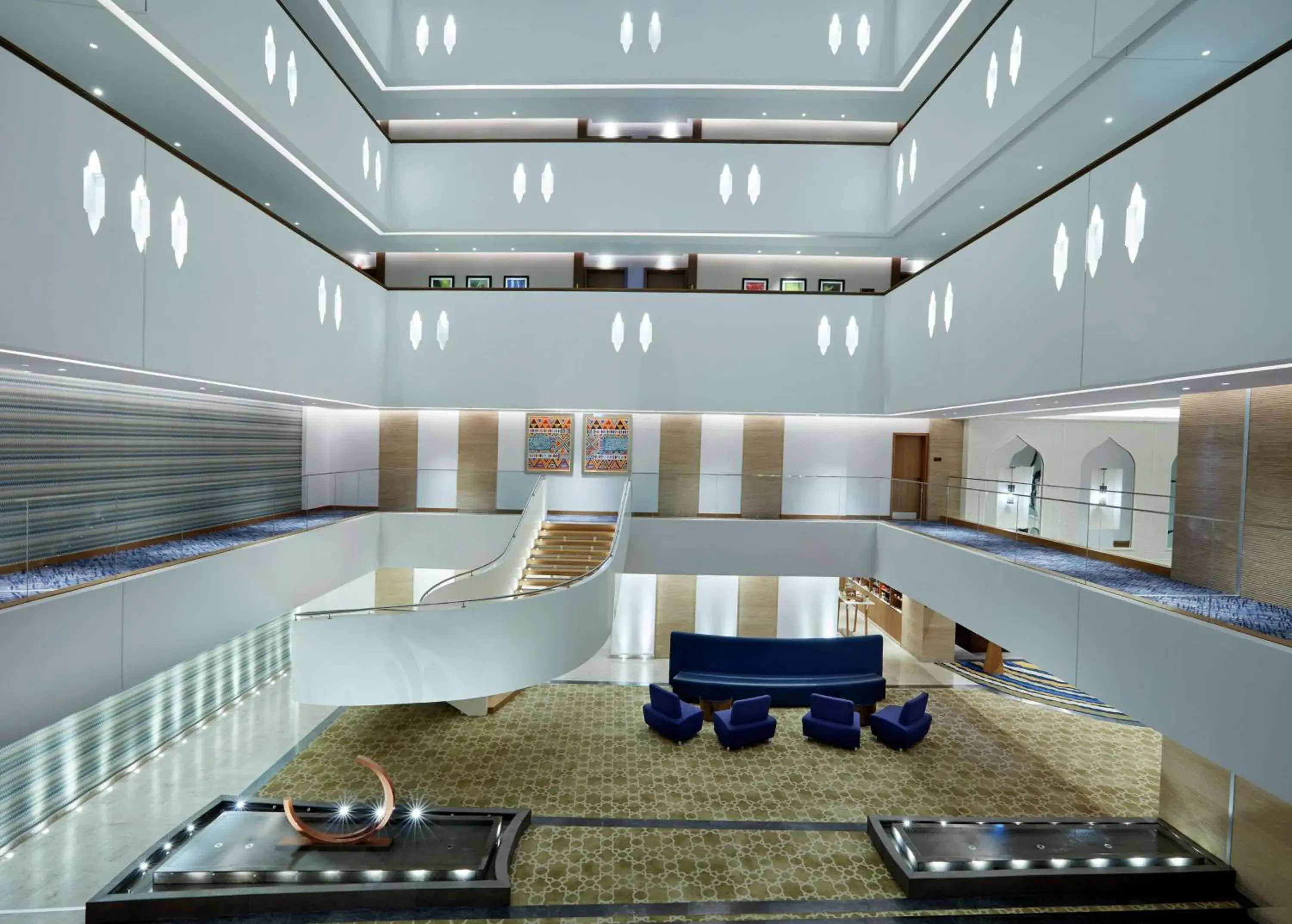 Lobby or reception in Hilton Garden Inn Muscat Al Khuwair