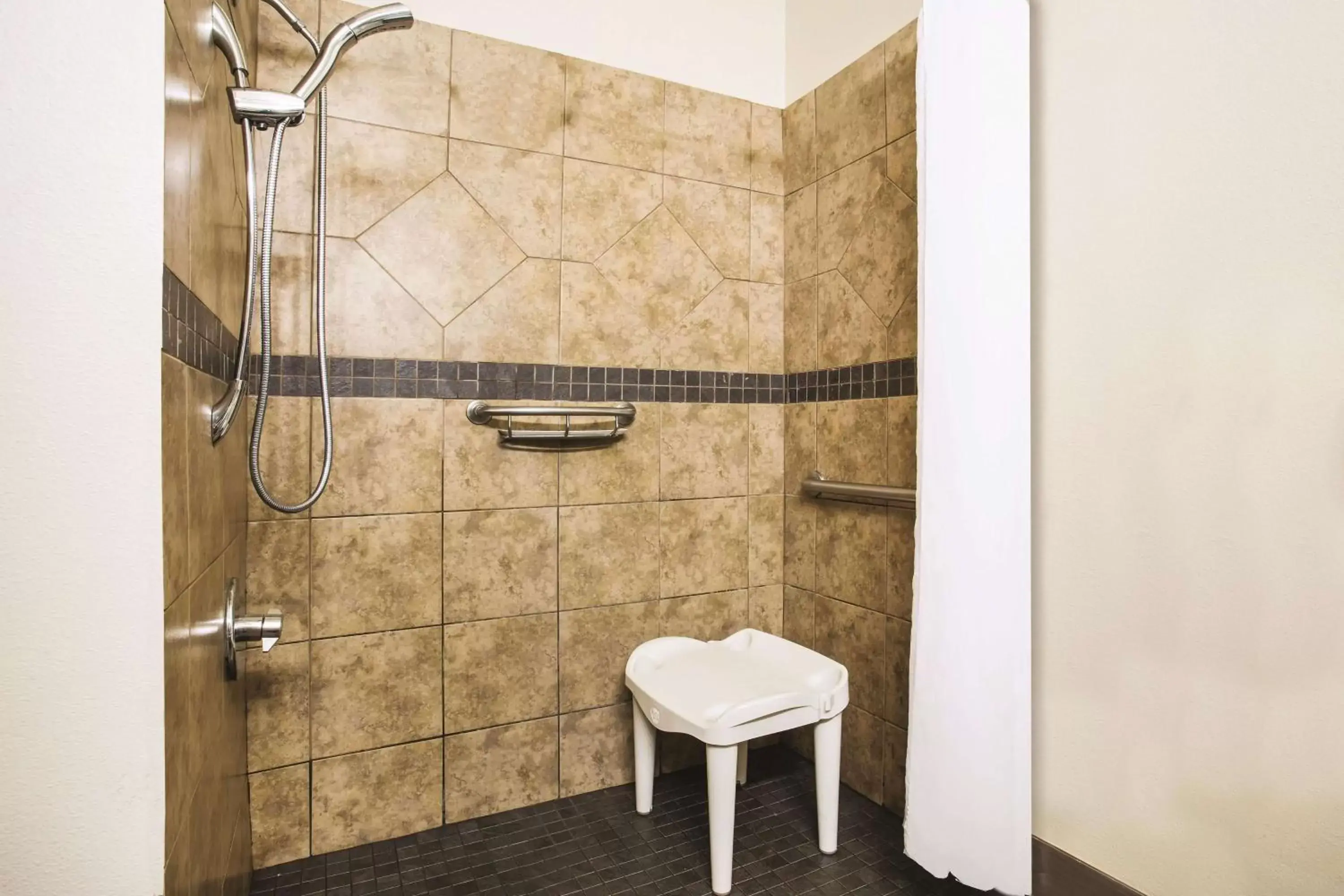 Photo of the whole room, Bathroom in La Quinta Inn by Wyndham Olympia - Lacey