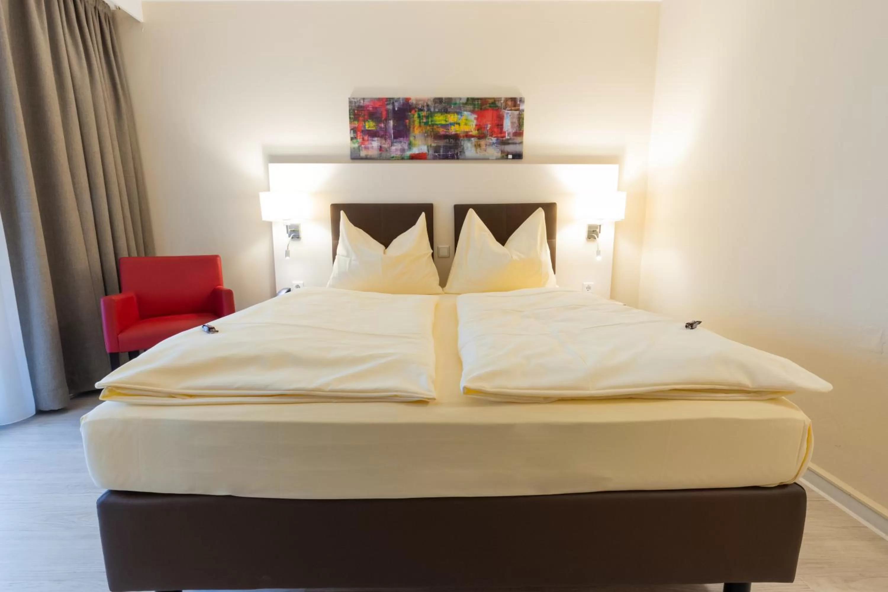 Bed in Montana Landhotel Gummersbach-Nord