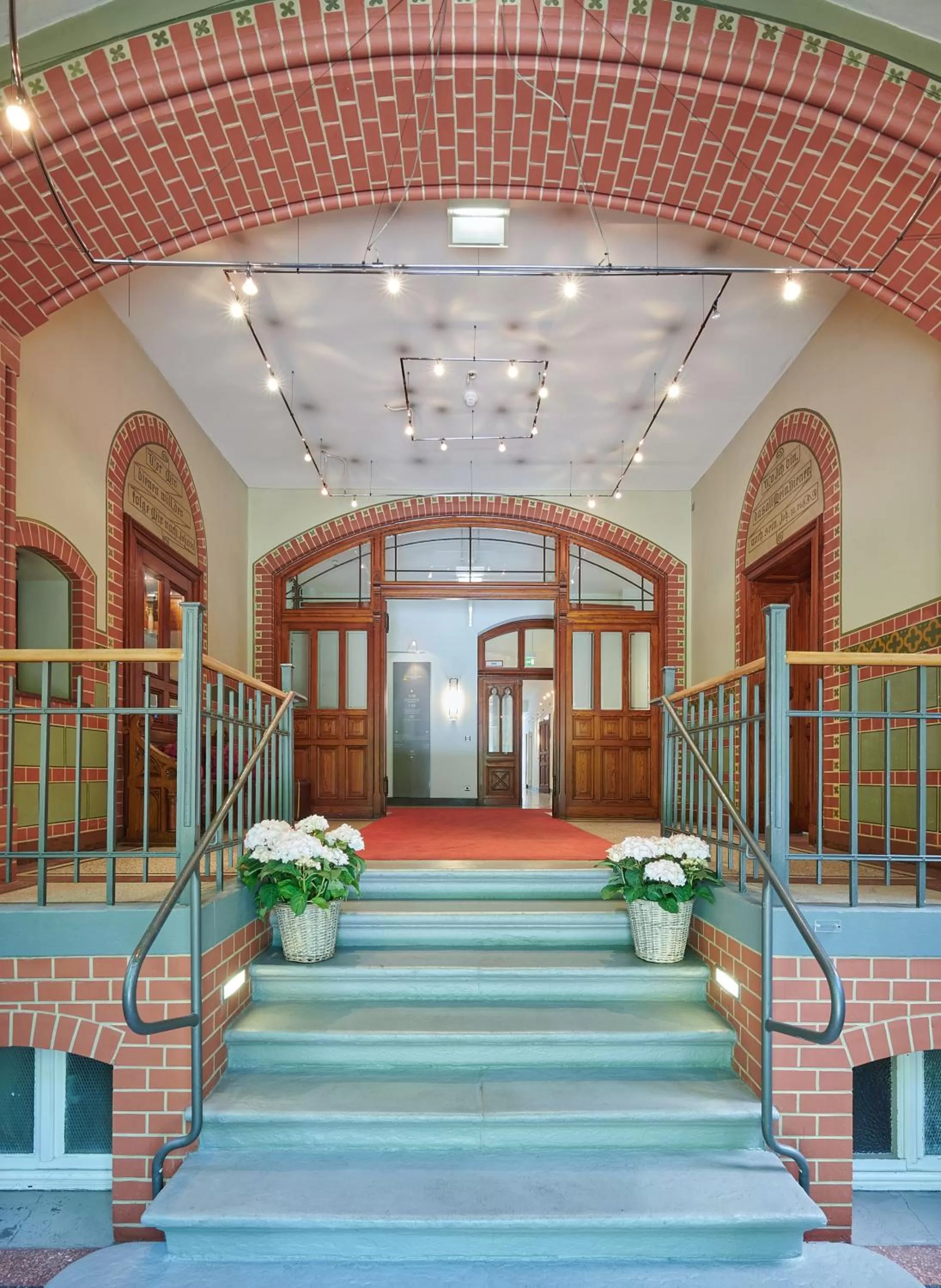 Facade/entrance in Hotel Mutterhaus Düsseldorf