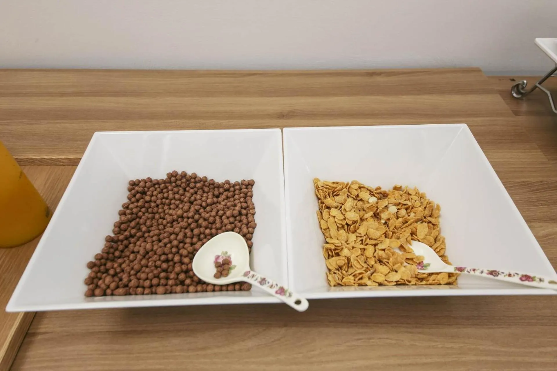 Breakfast in Benikea hotel