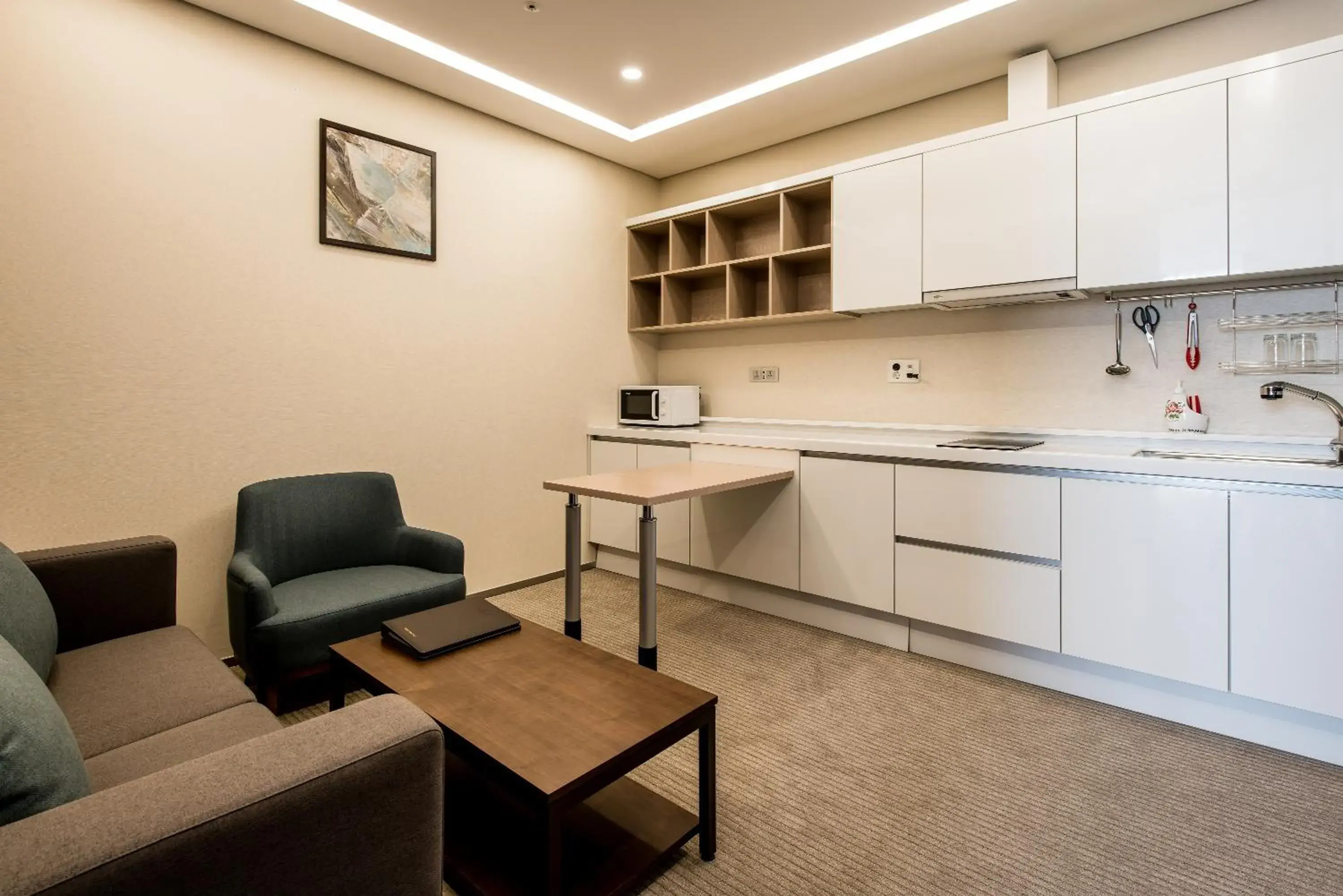 Kitchen or kitchenette, Kitchen/Kitchenette in Ramada by Wyndham Incheon