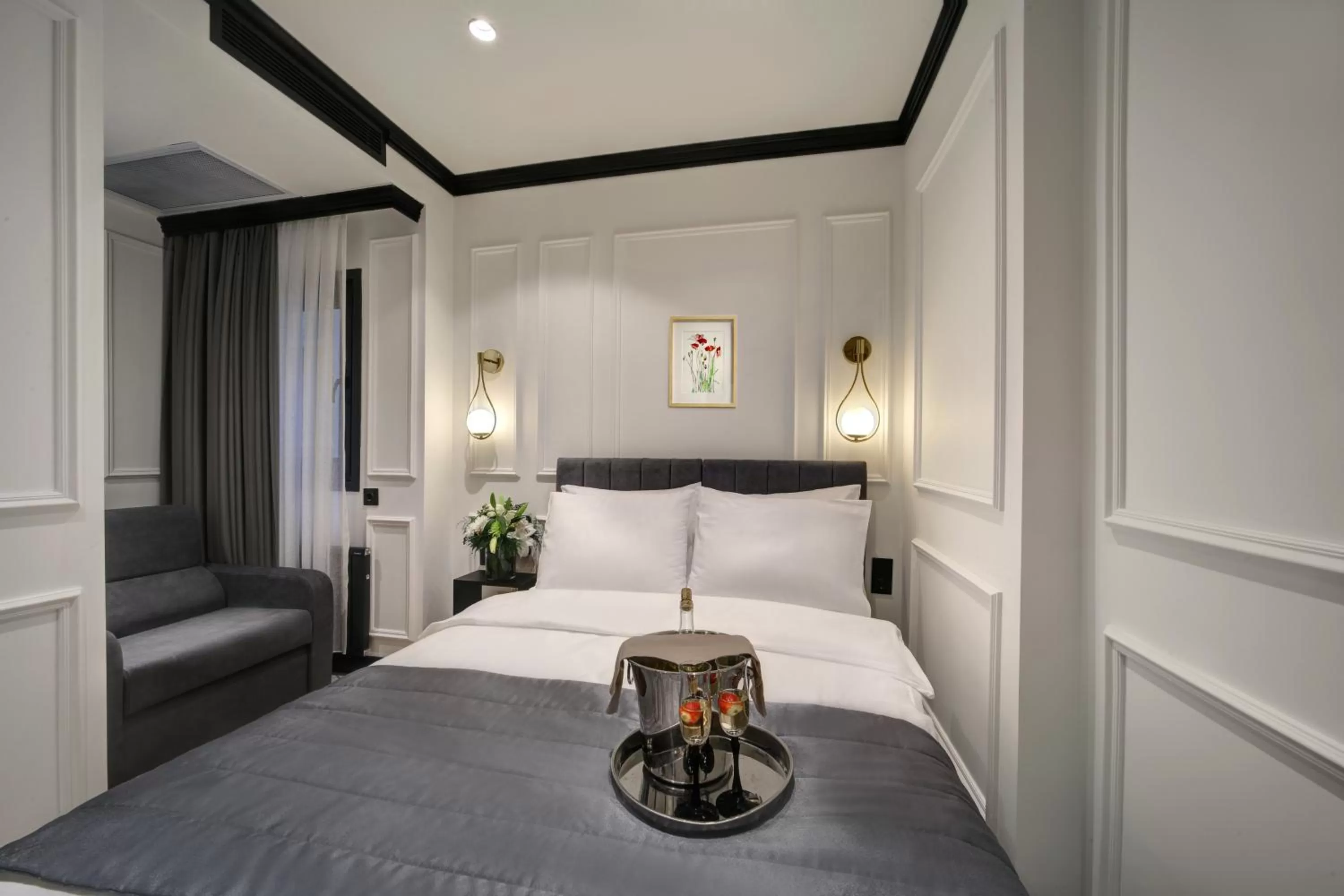 Bed in The Trinity Hotel Taksim - Special Category