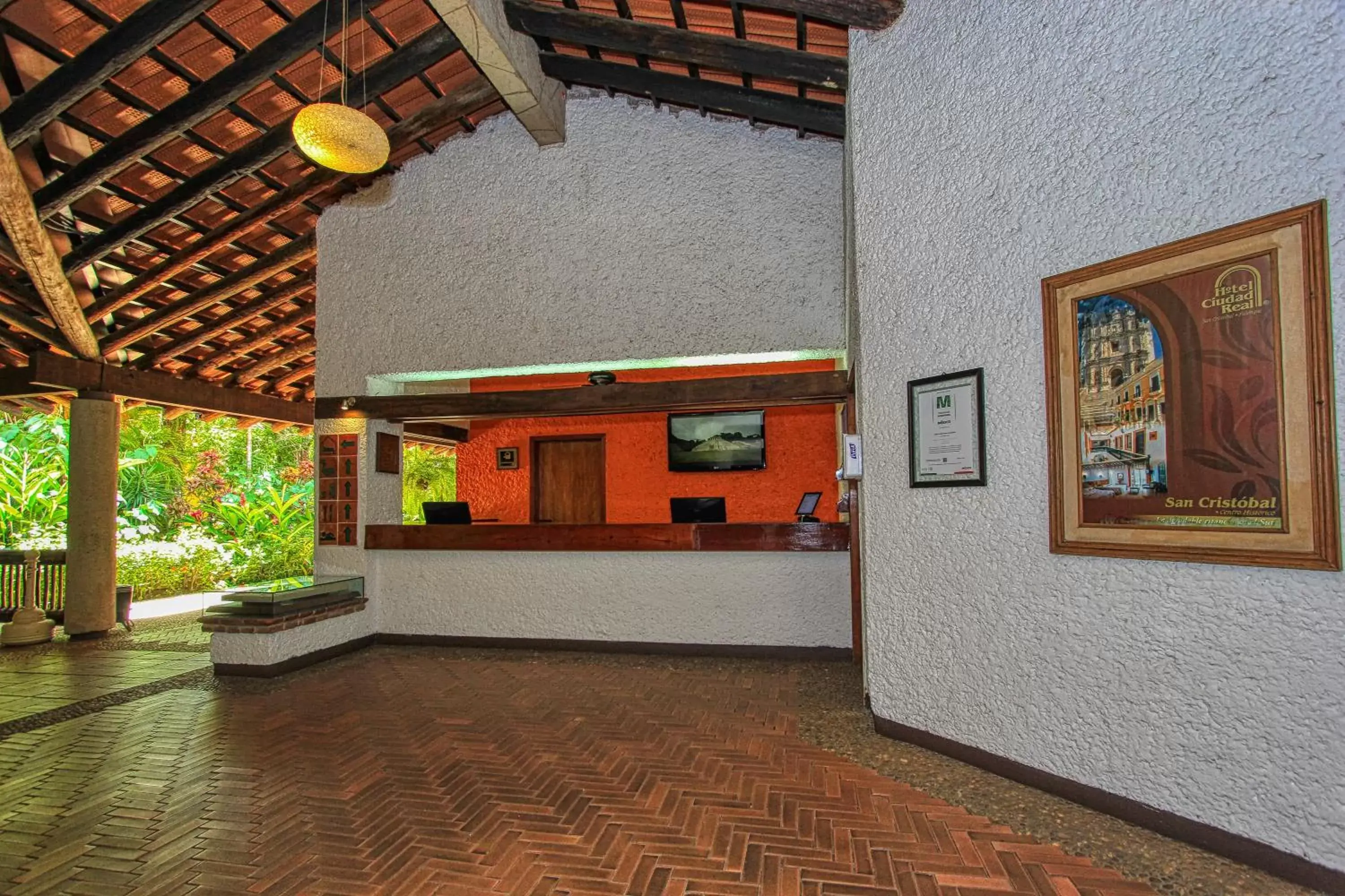 Lobby or reception in Hotel Ciudad Real Palenque