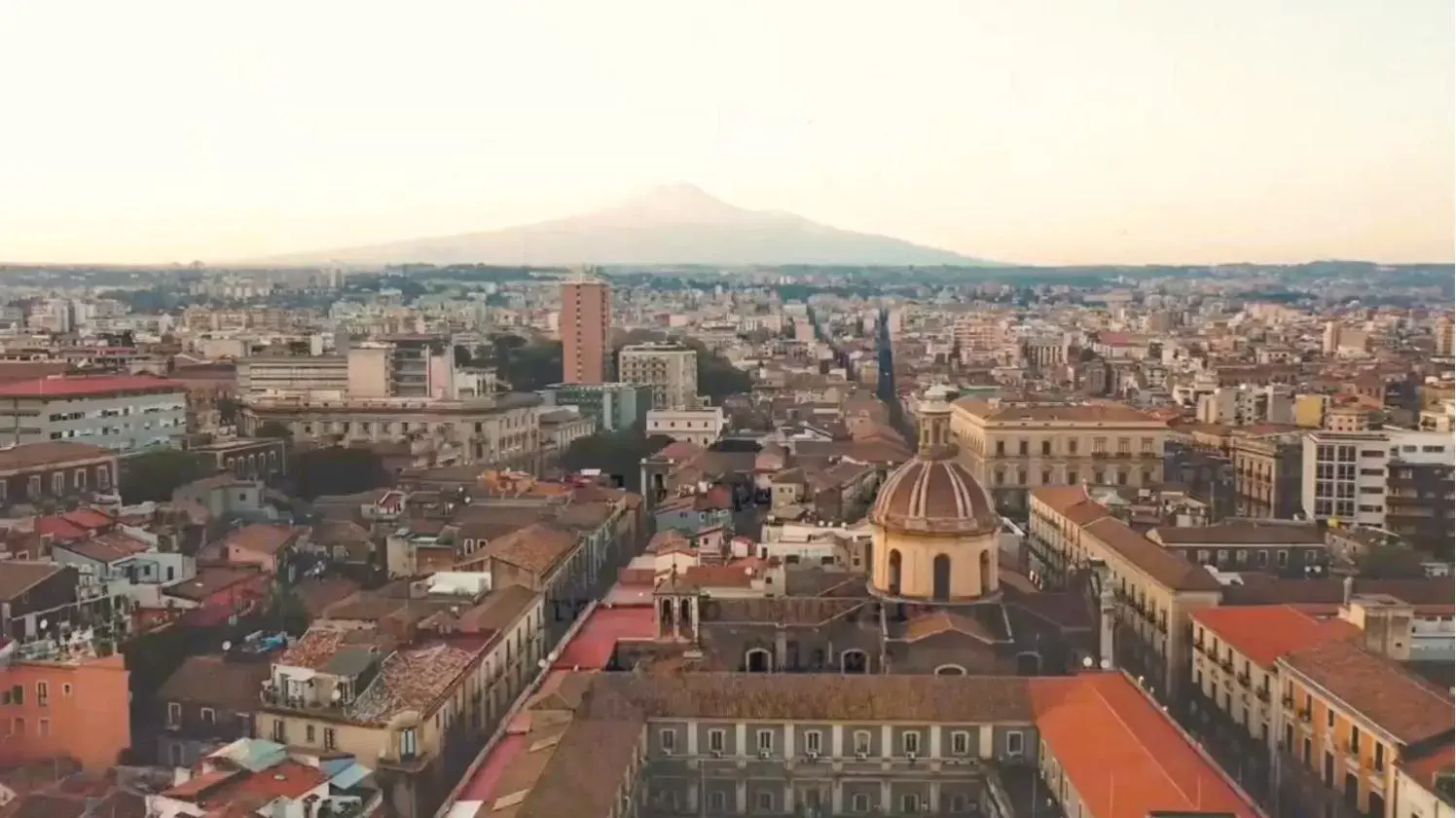 Bird's-eye View in Central Suites Catania