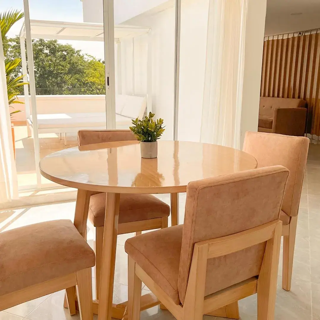 Seating area, Dining Area in Hotel del Llano