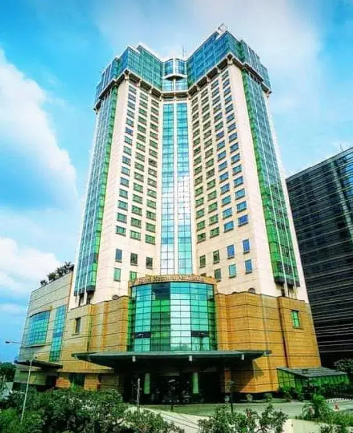Property building in Menara Peninsula Hotel Property building in Menara Peninsula Hotel