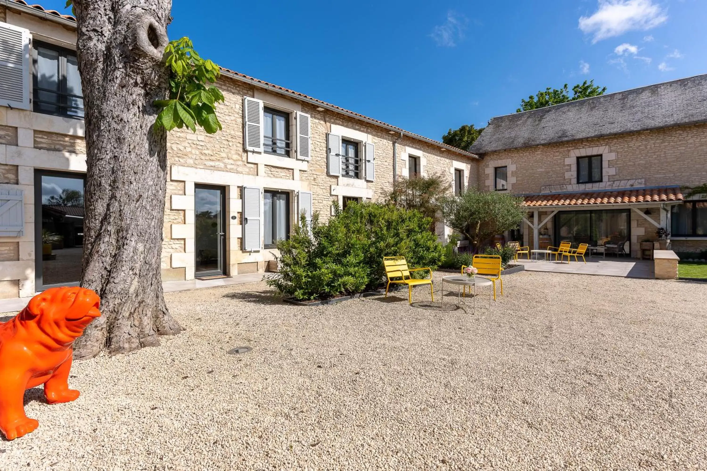 Property Building in AU LOGIS DE BELLEFOIS - Chambres d'hôtes